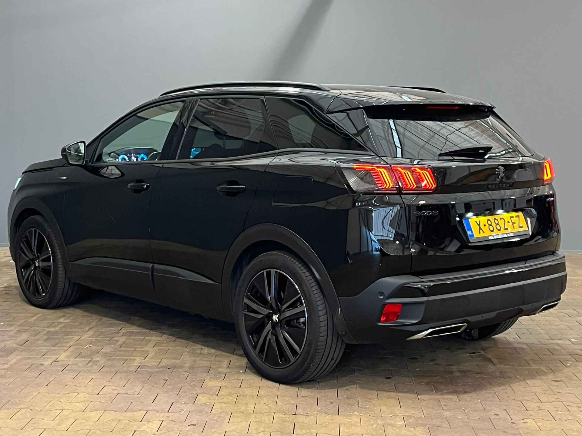 Peugeot 3008 1.6 HYbrid 225 GT - 9/36