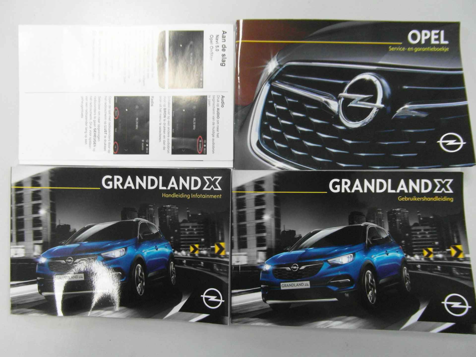 Opel Grandland X 1.2 Turbo Business Executive Inclusief afleveringskosten - 18/19