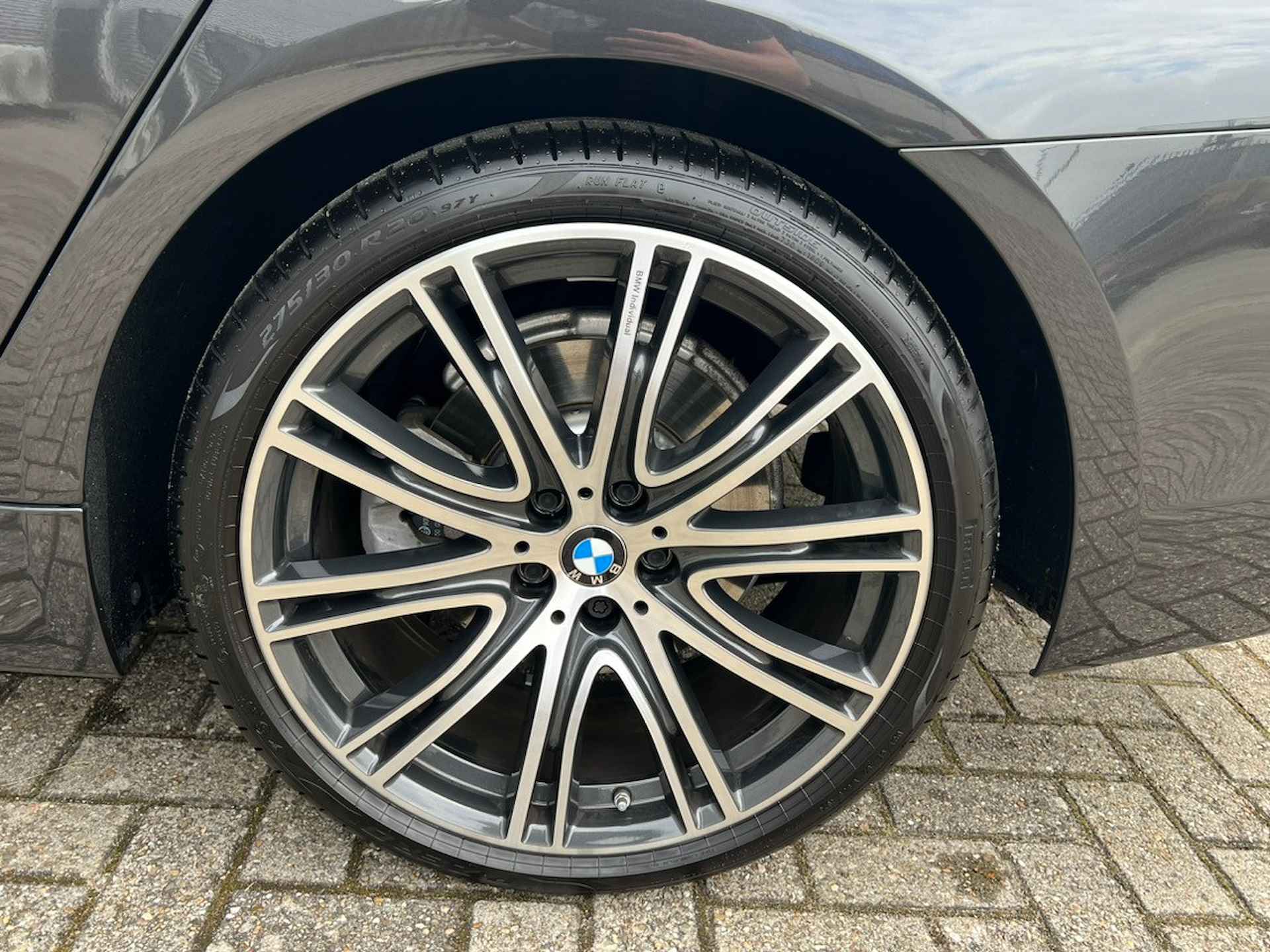 BMW 5 Serie 520i High Executive M-Sport I Schuifdak I Head-Up I Stuurwielverwarming I Leder I LED I NAP! BOVAG-garantie - 29/33