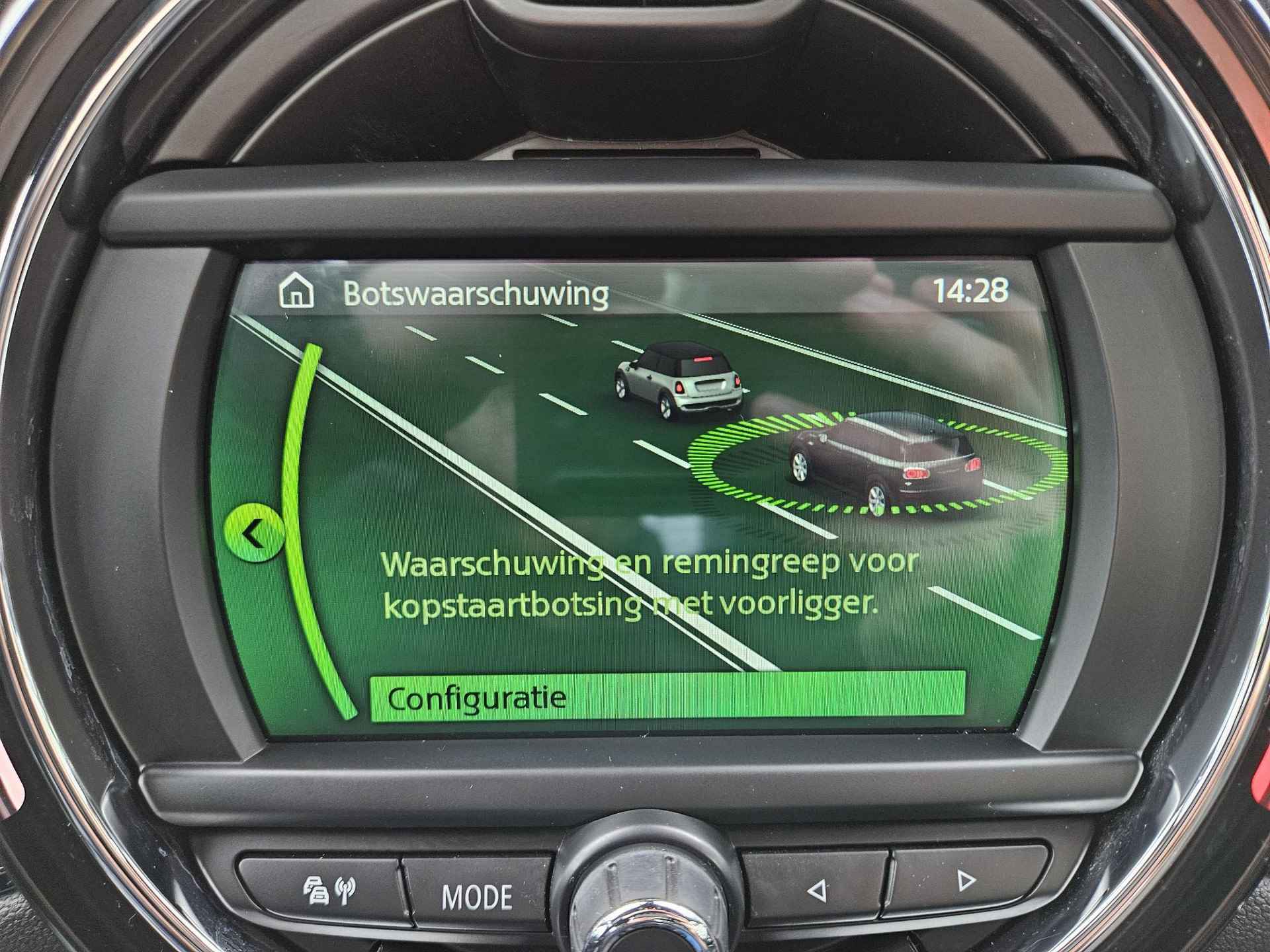 Mini Clubman 1.5 Business Edition / Panoramadak / Navi / 17'' LMV / Elek. verstel + inklapbare spiegels / Bluetooth / Apple Carplay / (MET GARANTIE*) - 15/27