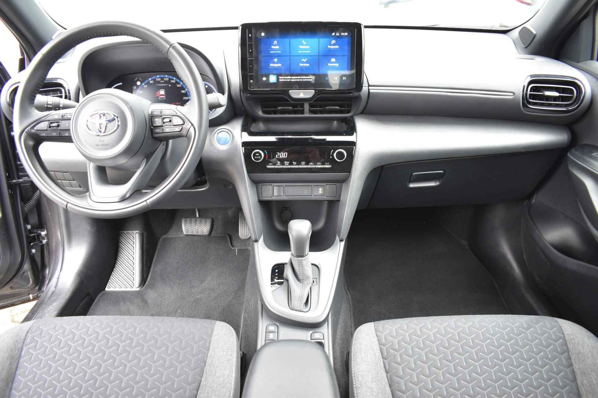 Toyota Yaris Cross 1.5 Hybrid Dynamic - 12/31