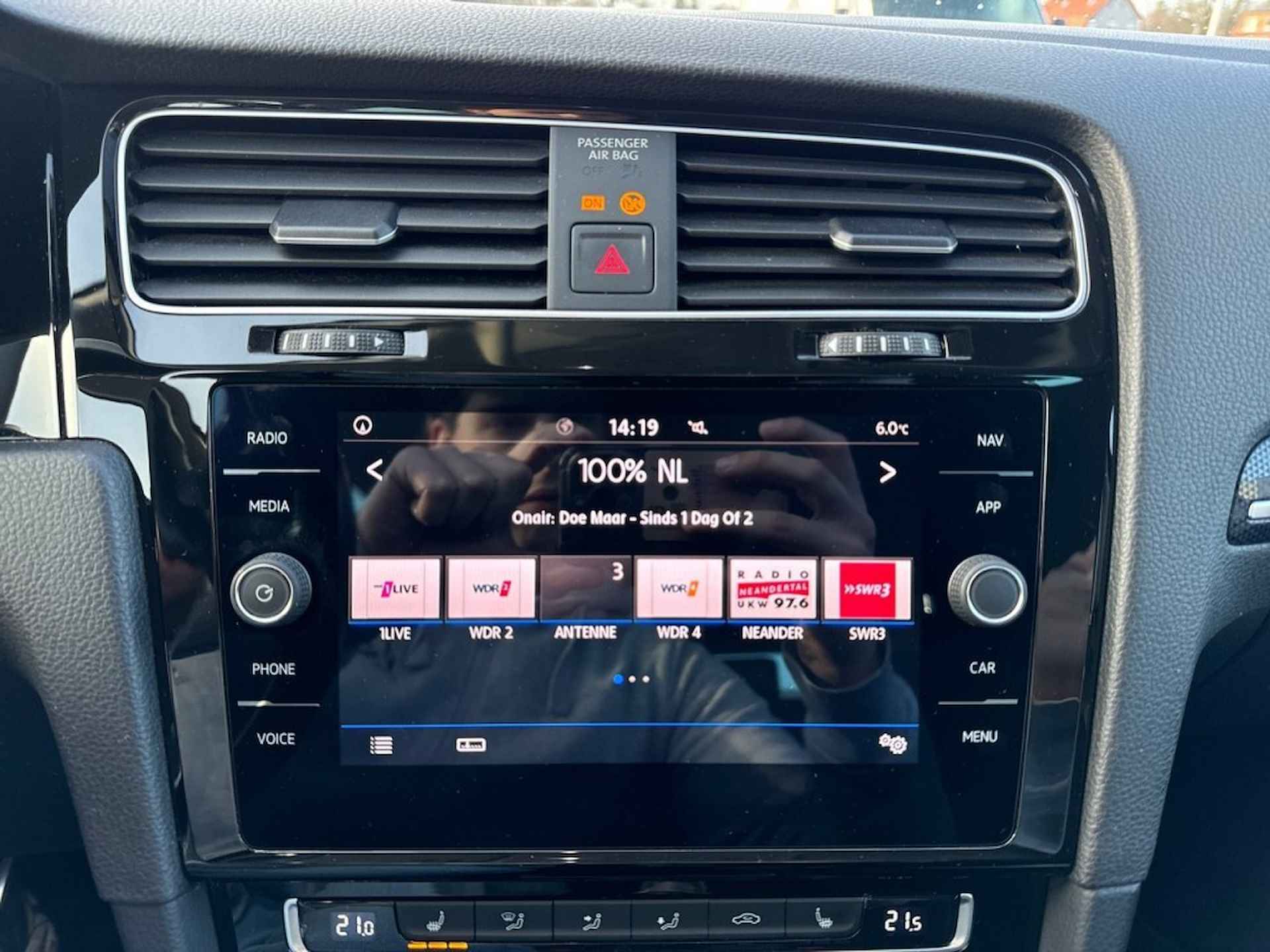 VOLKSWAGEN Golf 1.0 TSI UNITED NAVI/CARPLAY/PDC/STOELVERW - 18/24