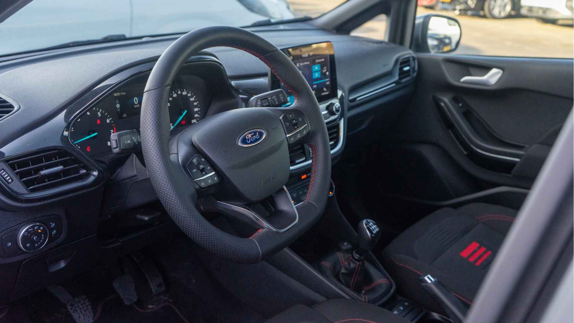 Ford Fiesta 1.0 EcoBoost Hybrid ST-Line | Seat pack | Stoel/stuurwielverwarming | Voorruitverwarming | Dealer auto | - 4/27