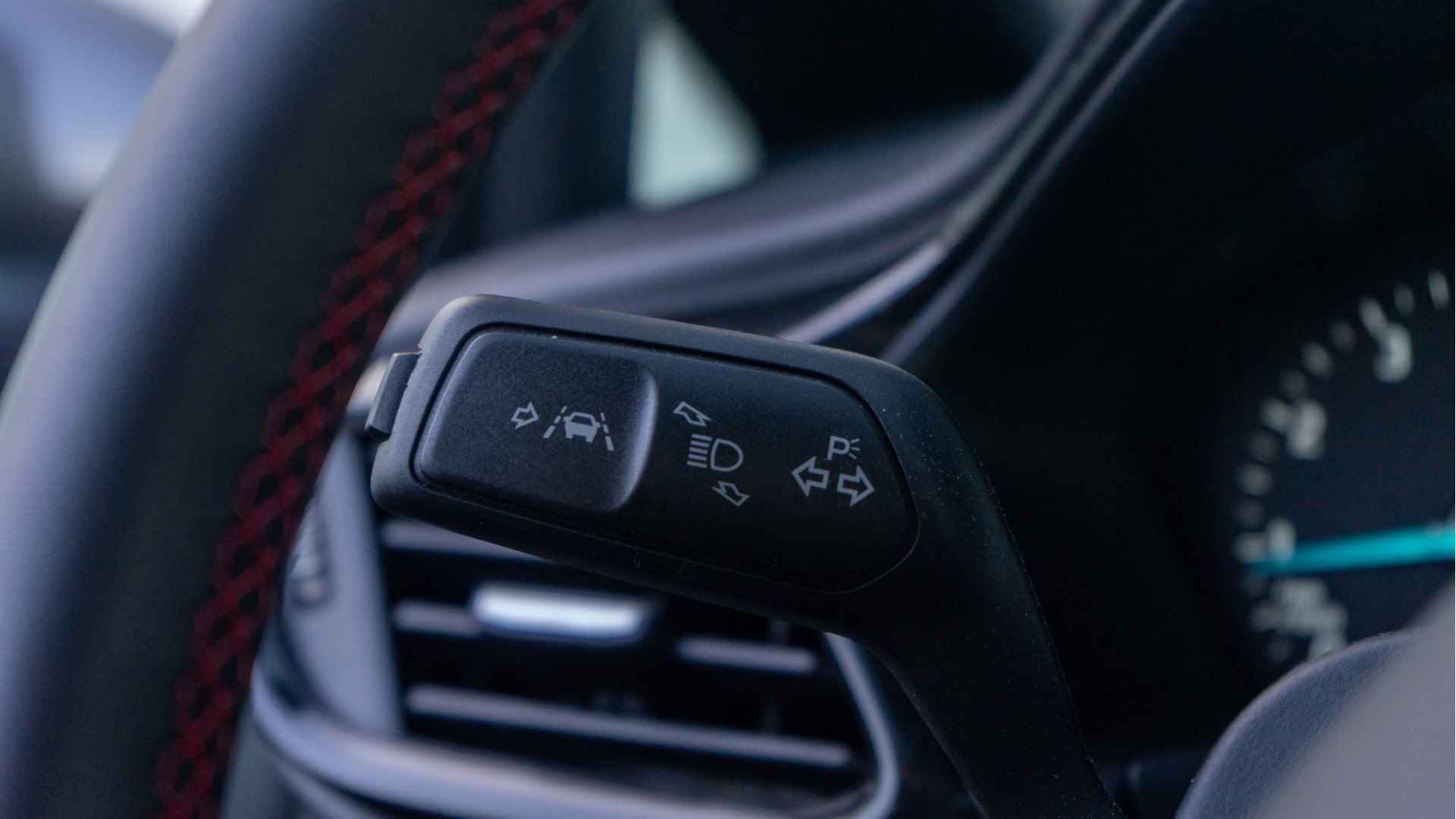 Ford Fiesta 1.0 EcoBoost Hybrid ST-Line | Seat pack | Stoel/stuurwielverwarming | Voorruitverwarming | Dealer auto | - 15/27