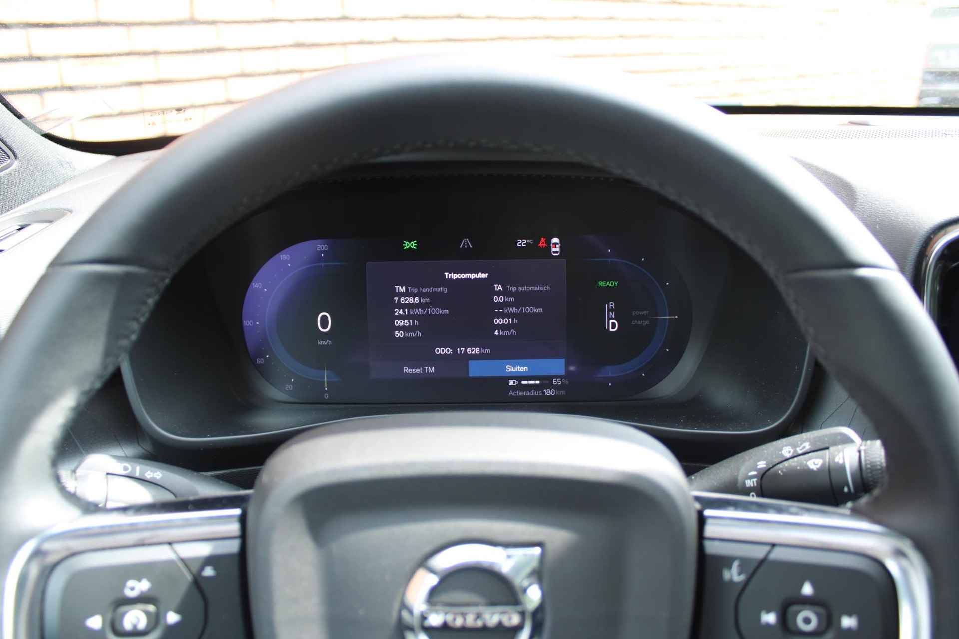 Volvo C40 Recharge 230PK Ultimate 69kWh, Panoramadak, 360 Graden Camera, 19'' Lichtmetalen Velgen, Elektrisch Verstelbare Voorstoelen, Adaptieve Cruise Control, Google Infotainment, Standkachel, Apple Carplay, Harman Kardon - 5/23