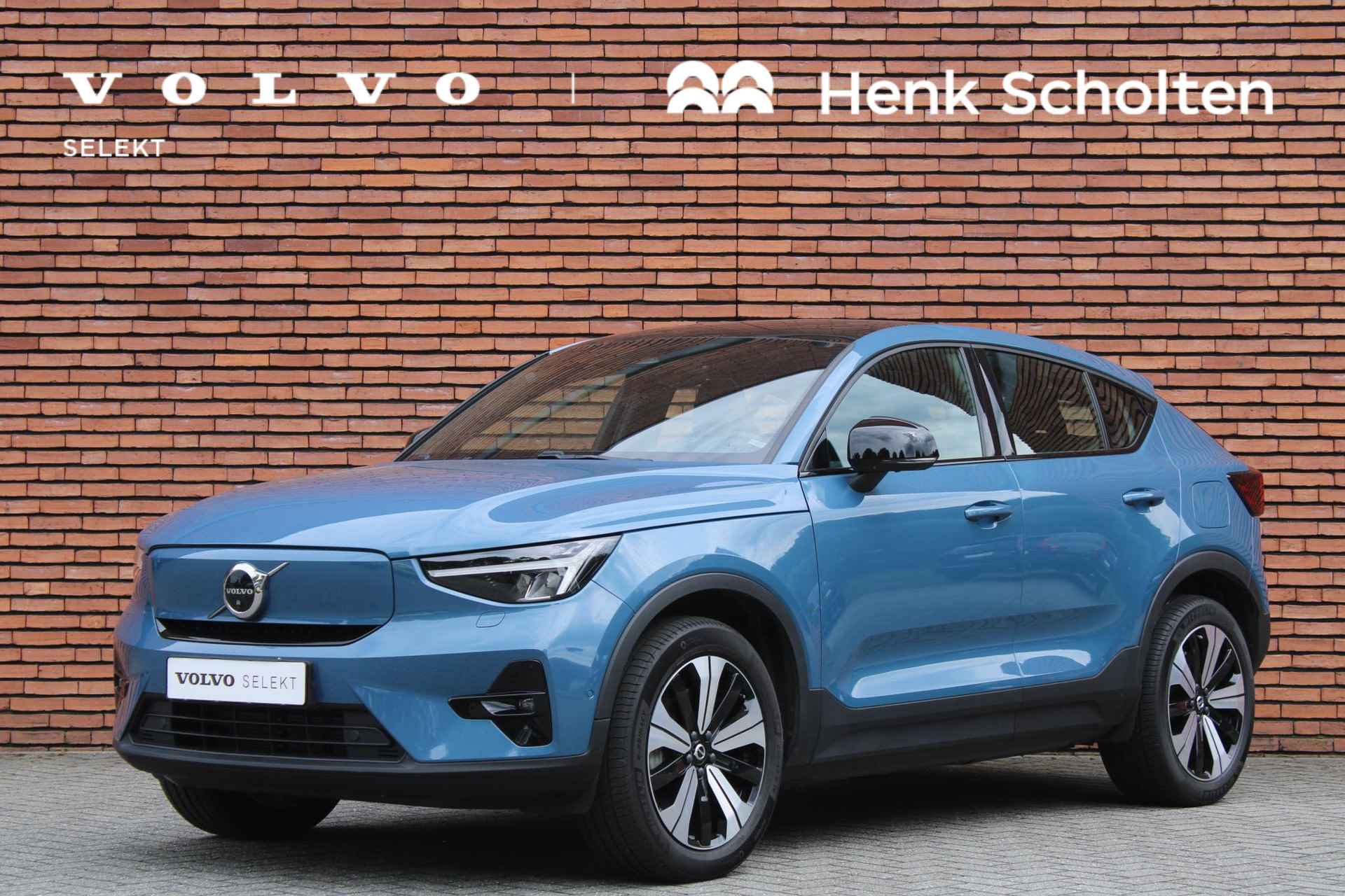 Volvo C40 Recharge 230PK Ultimate 69kWh, Panoramadak, 360 Graden Camera, 19'' Lichtmetalen Velgen, Elektrisch Verstelbare Voorstoelen, Adaptieve Cruise Control, Google Infotainment, Standkachel, Apple Carplay, Harman Kardon - 1/23