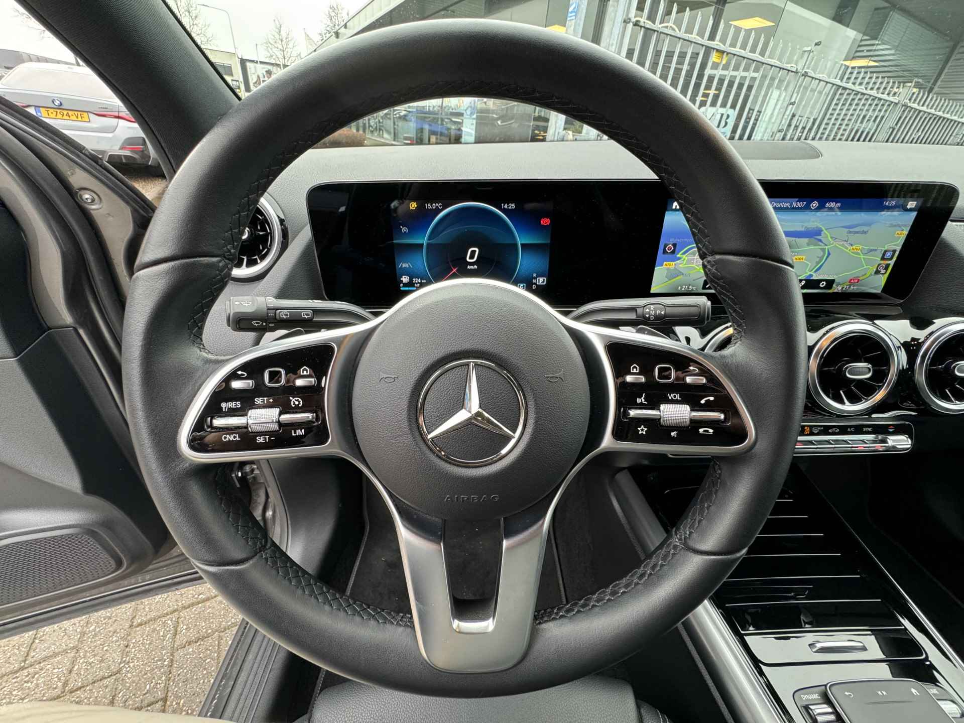 Mercedes-Benz GLA 200 Business Line camera, trekhaak, LED, Alarm, etc - 16/26