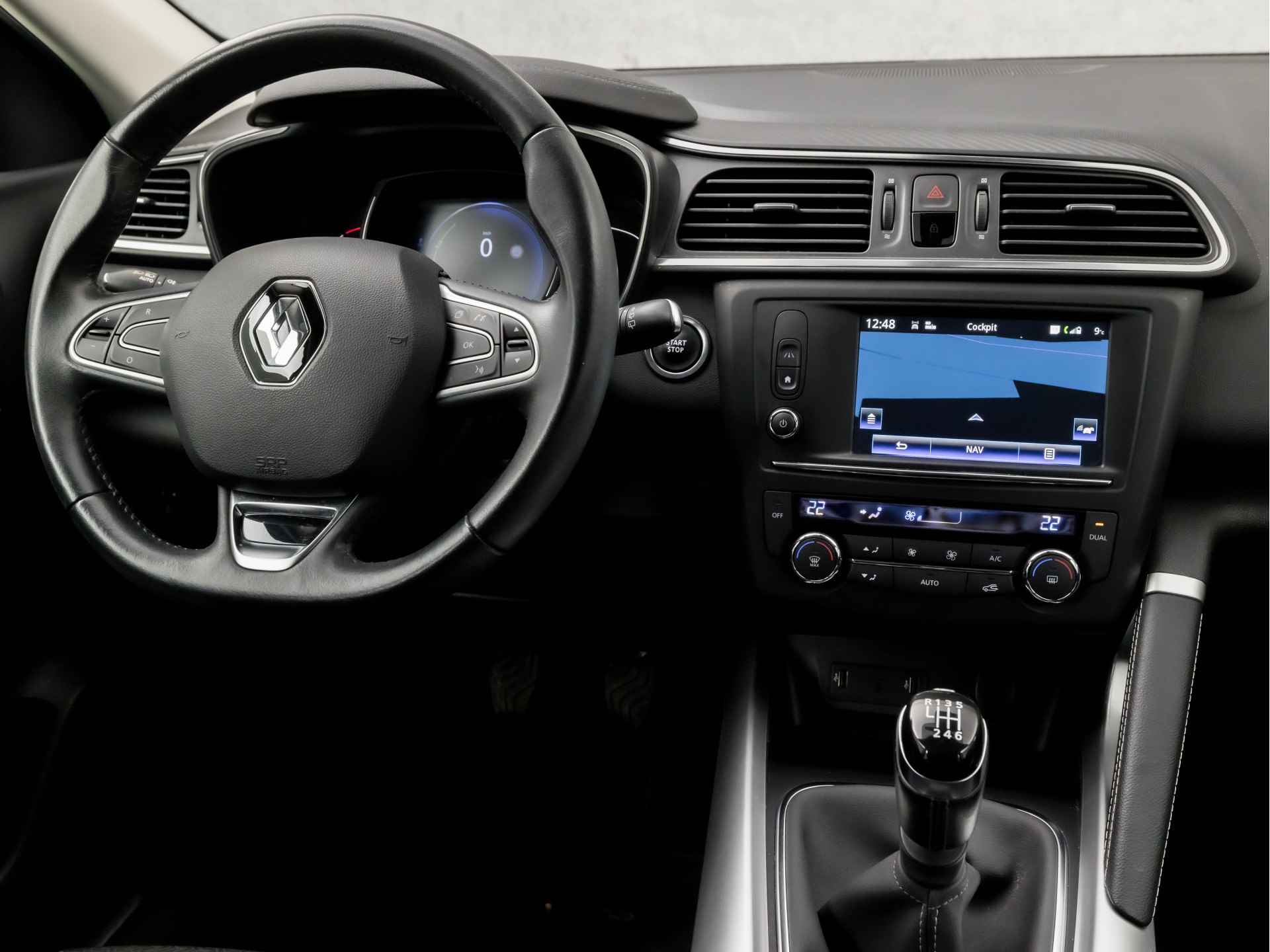 Renault Kadjar 1.2 TCe Intens (NAVIGATIE, CLIMATE, DIGITAL COCKPIT, LEDER, GETINT GLAS, SPORTSTOELEN, TREKHAAK, PARKEERSENSOREN, KEYLESS, NIEUWE APK, NIEUWSTAAT) - 7/35