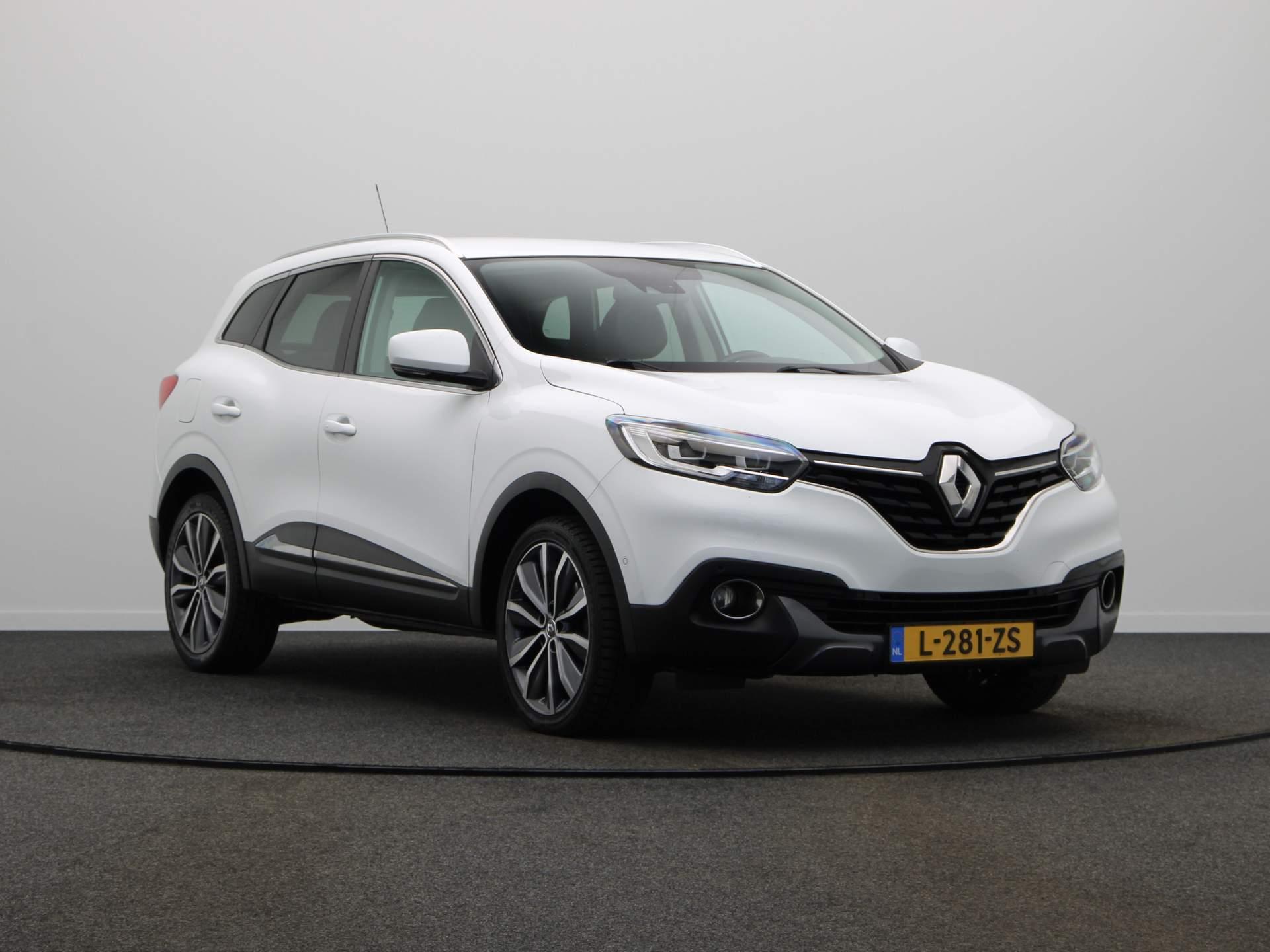 Renault Kadjar TCe Intens | Achteruitrijcamera | Trekhaak | Navigatie | Climate Control |