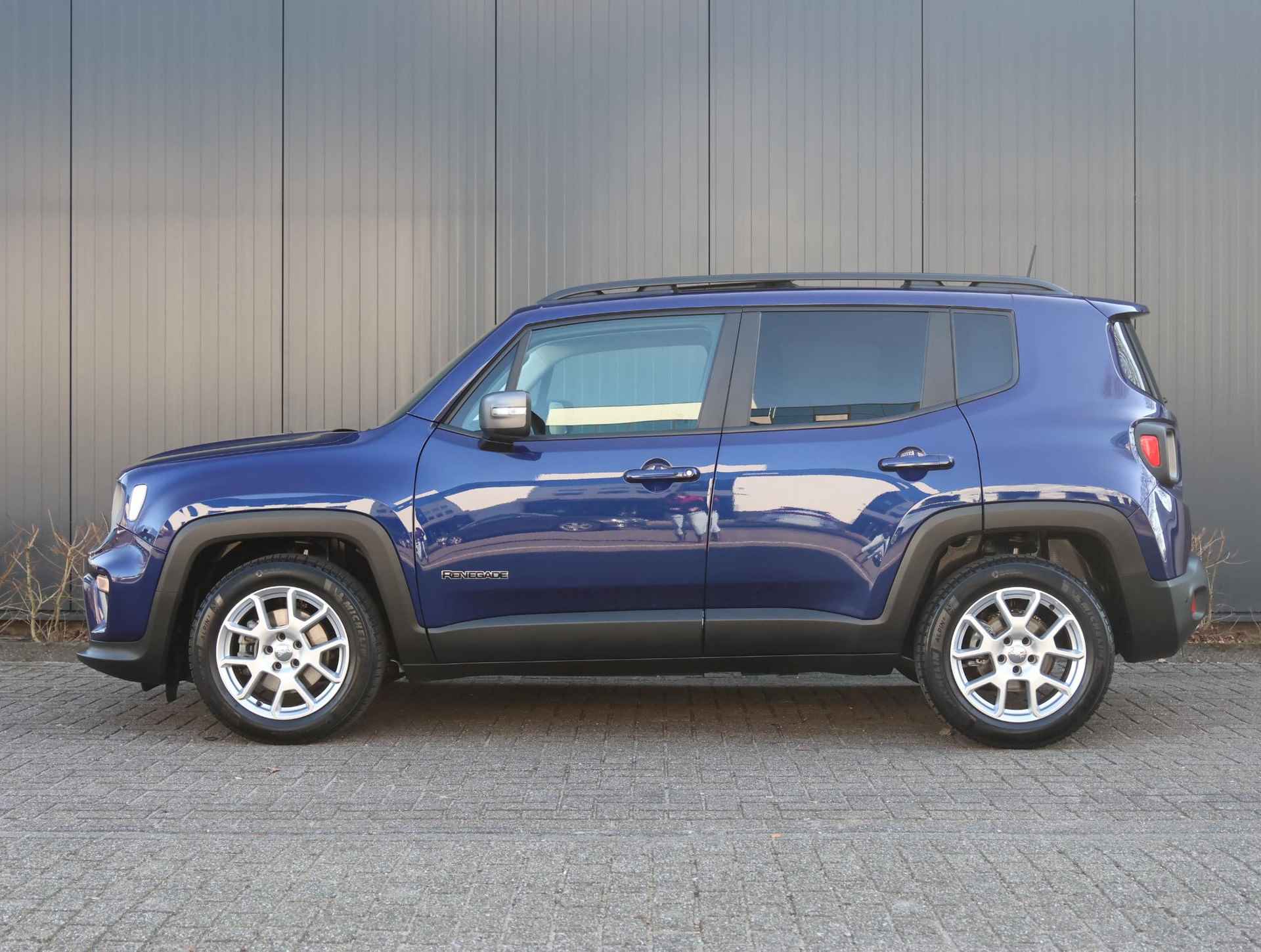 Jeep Renegade 1.3T 150pk Limited Automaat | 1ste eigenaar | Panoramadak | Navigatie | Climate - 3/42