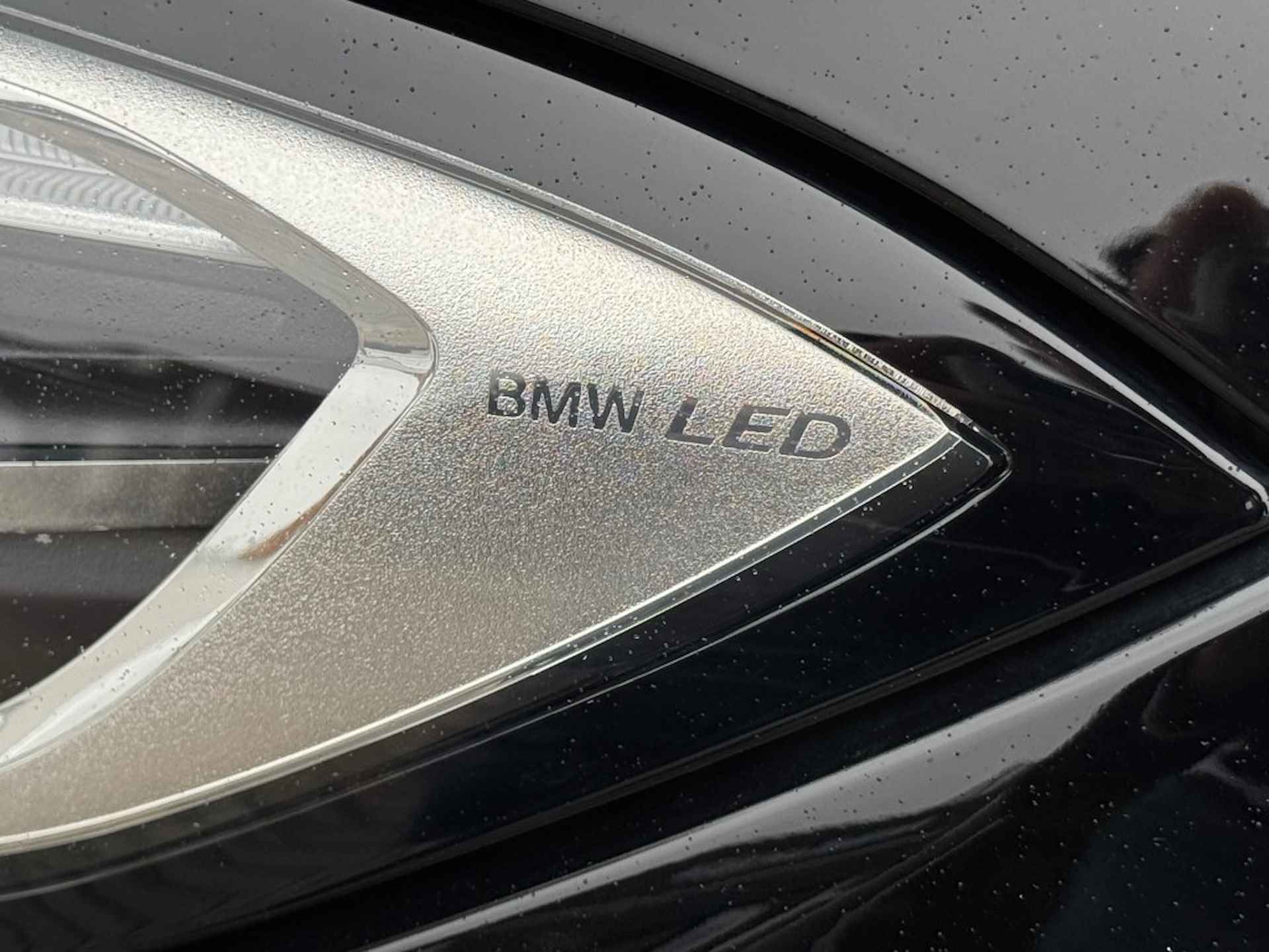 BMW 3-serie 330e HIGH EXECUTIVE LUXURY LEER/SCHUIFDAK/LED/NL-AUTO/1E EIG./VO - 17/51