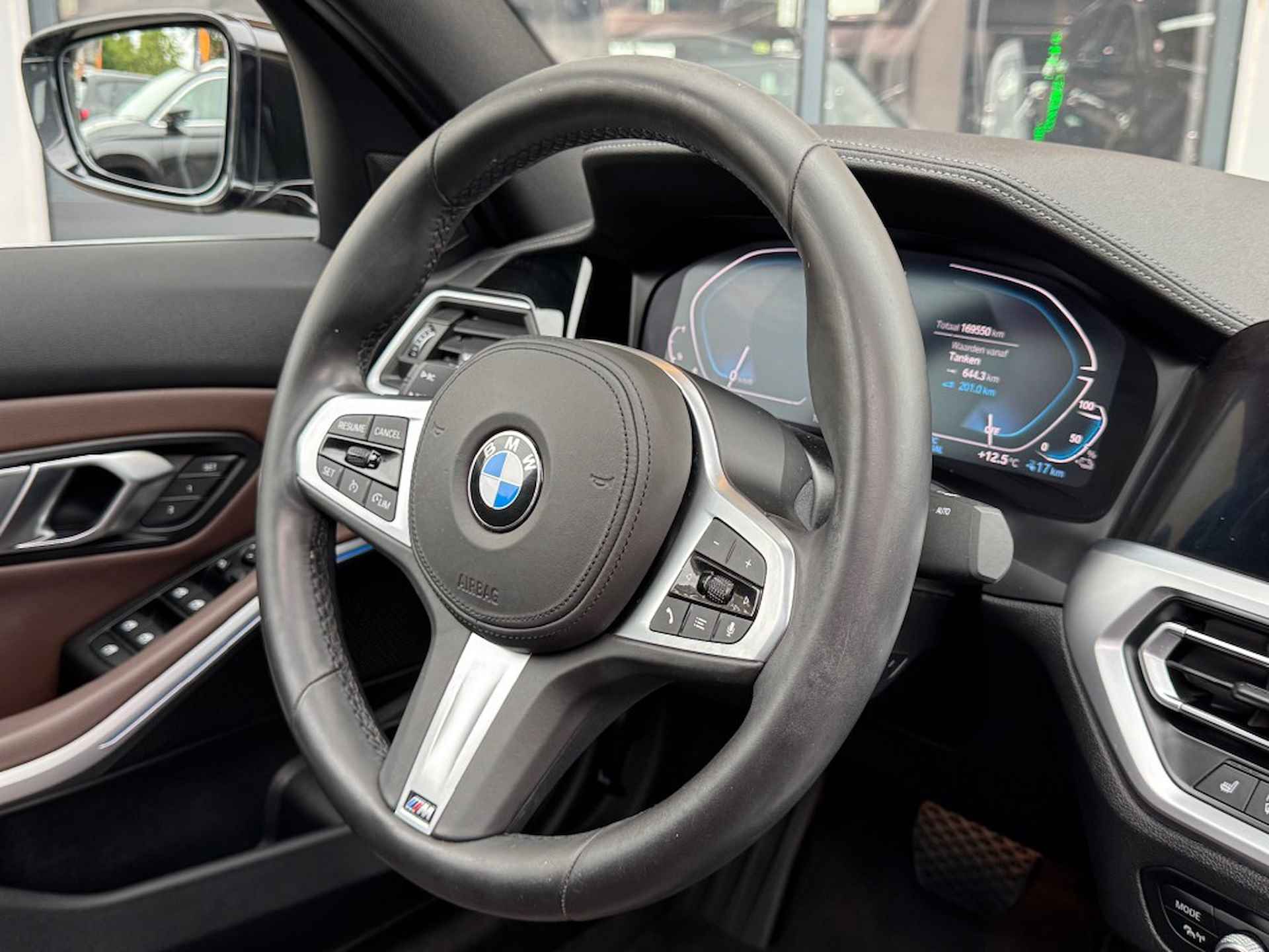 BMW 3-serie 330e HIGH EXECUTIVE LUXURY LEER/SCHUIFDAK/LED/NL-AUTO/1E EIG./VO - 45/51