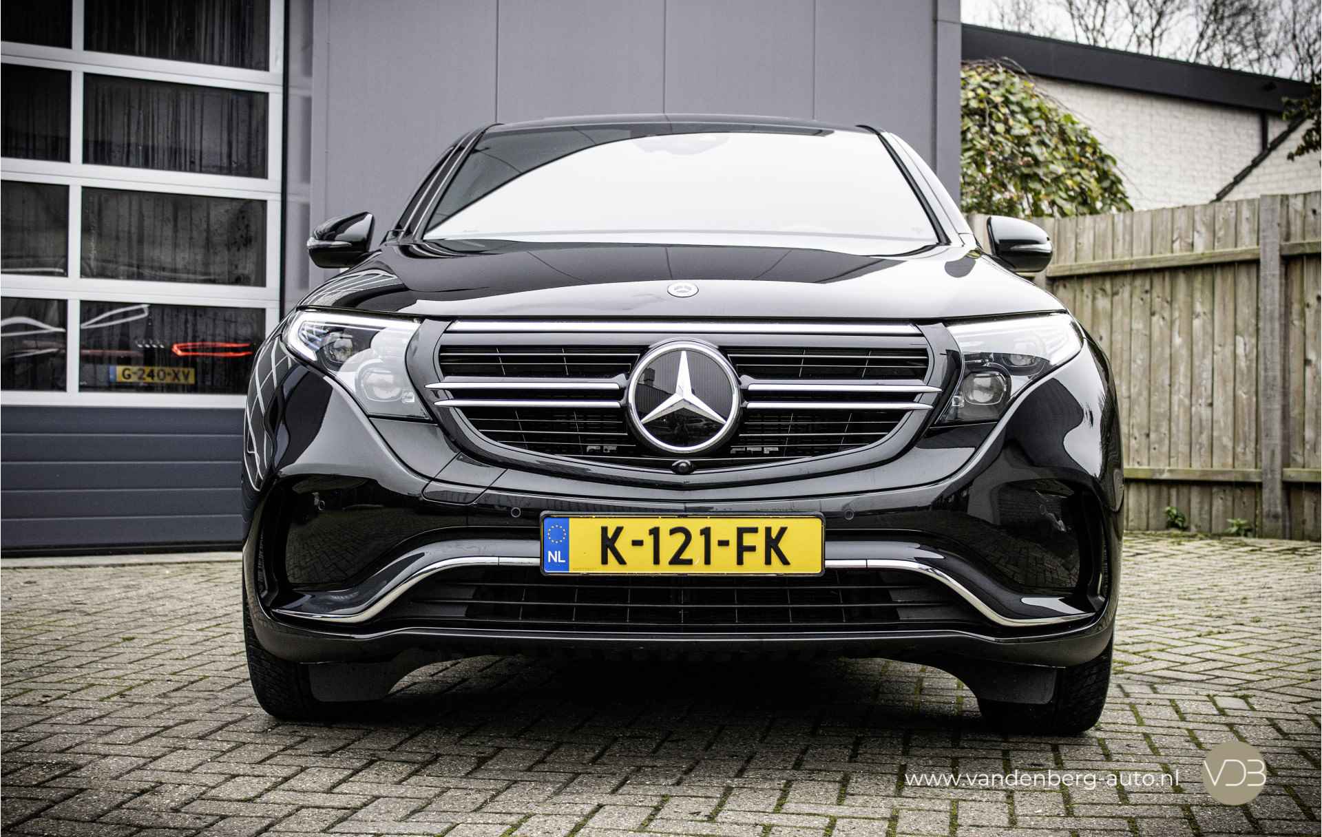 Mercedes-Benz EQC 400 4MATIC 408pk AMG Line Schuifdak Origineel NL - 4/16