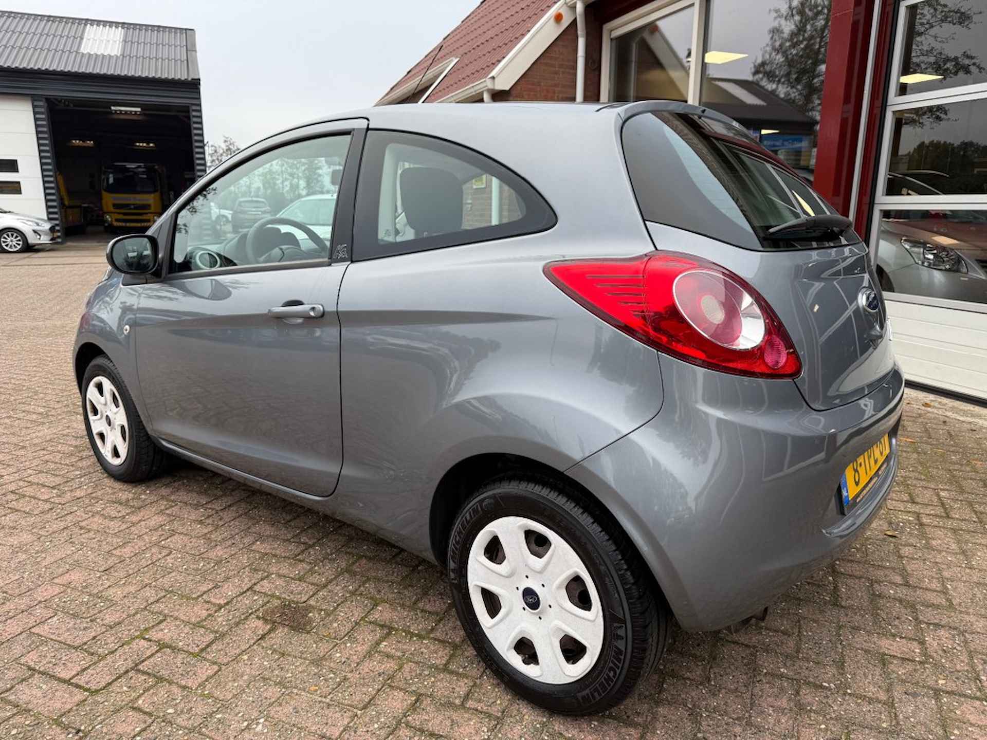 FORD Ka 1.2 STYLE S/S 3-DRS 1e EIGENAAR SLECHTS 29.121 KM! - 8/28