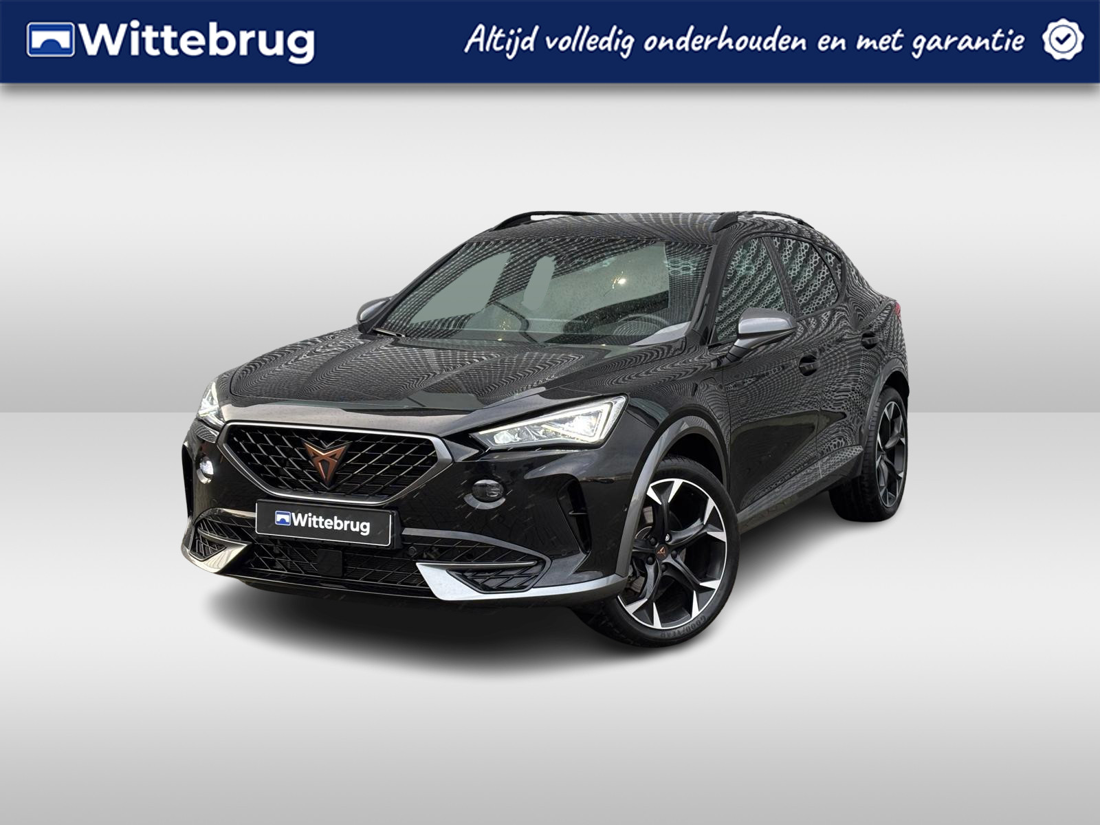 CUPRA Formentor 1.4 e-Hybrid 204PK DSG Black Edition / Panoramadak / Zwarte Lederen Kuipstoelen / Stuur + Stoelverwarming / Achteruitrijcamera / Digitale Cockpit P4