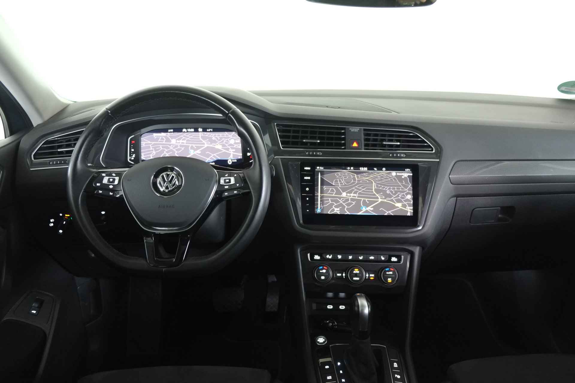 Volkswagen Tiguan Allspace 2.0 TDI 4Motion R-Line / DSG / Panoramadak / Navi / HUD / Dynaudio / LED / Carplay / Trekhaak - 20/34