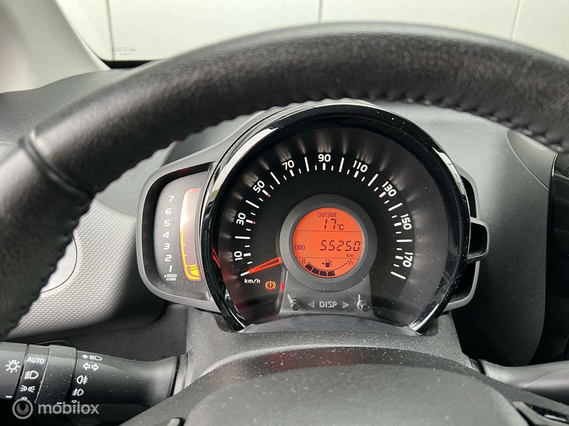 Peugeot 108 5DRS Allure Luxe Clima - 17/27