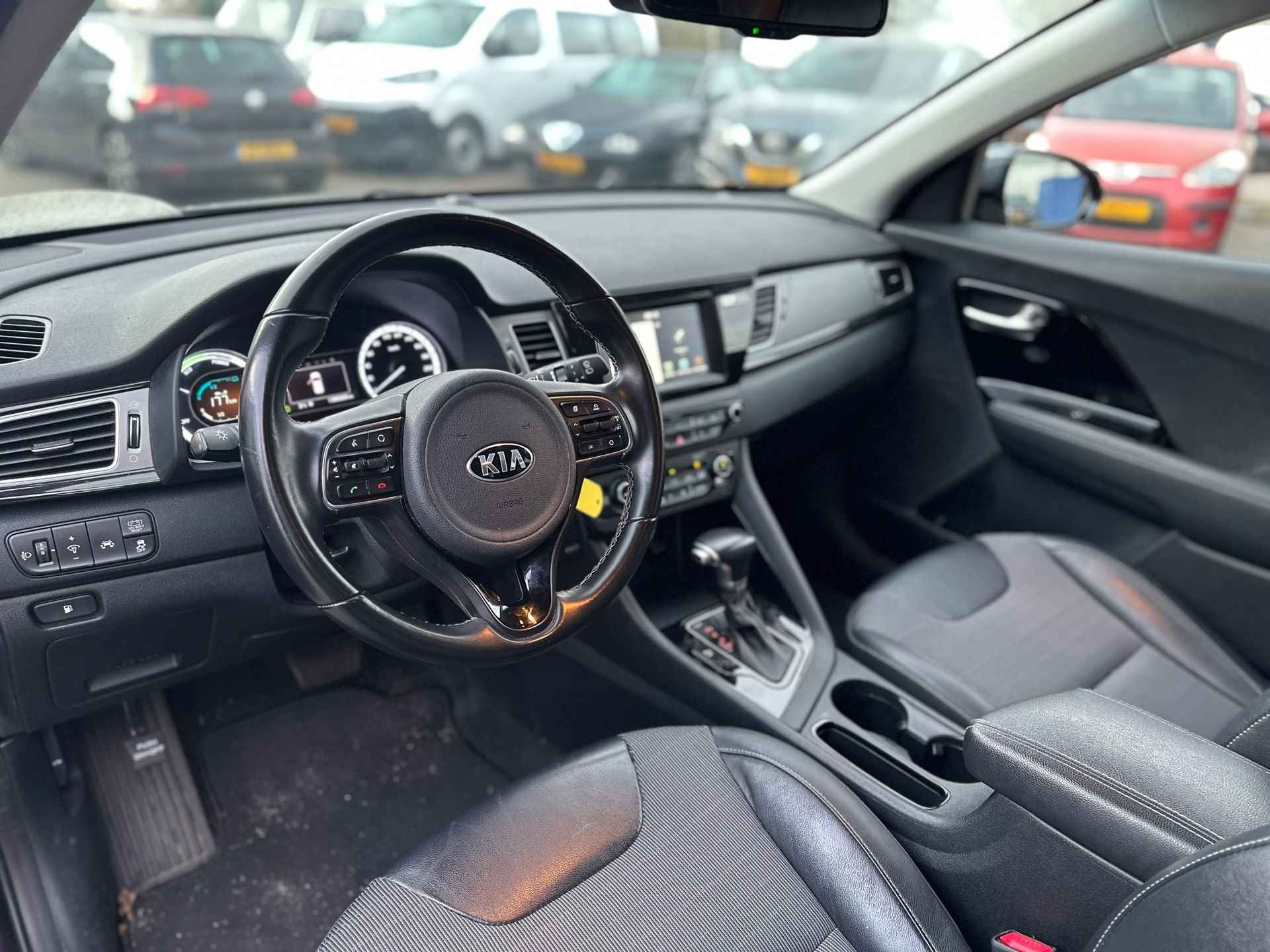 Kia Niro 1.6 GDi Hybrid DynamicLine - 6/7