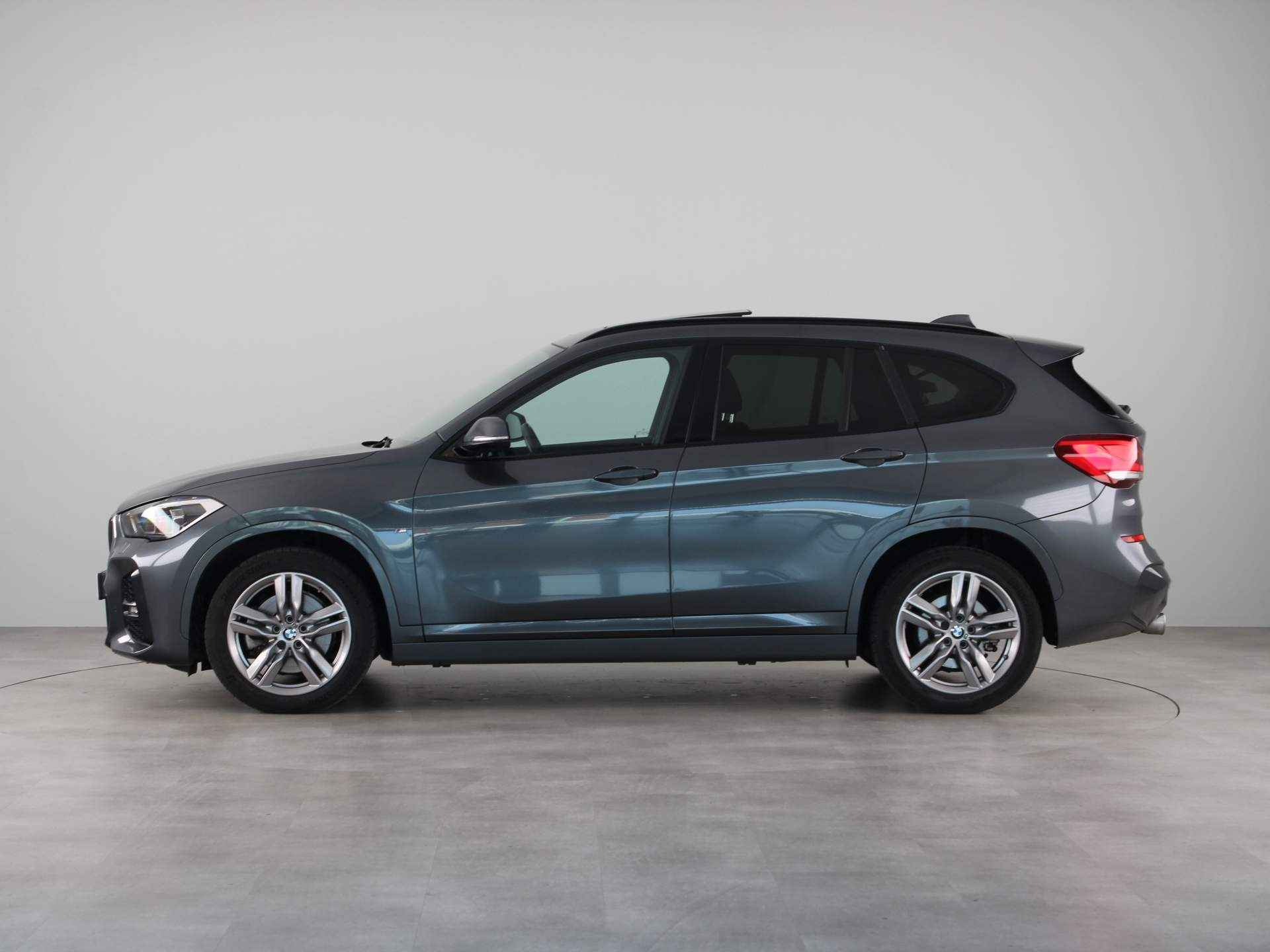 BMW X1 xDrive20i M-Sport - 12/24