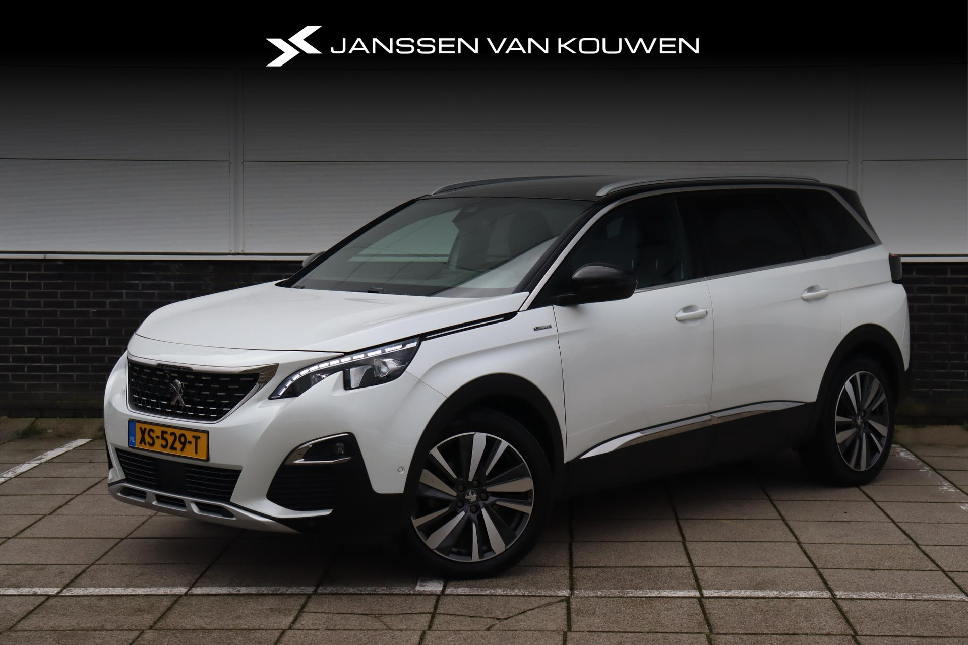 Peugeot 5008 1.2 PureTech GT-Line *Trekhaak* Leder * LED *Koplampen