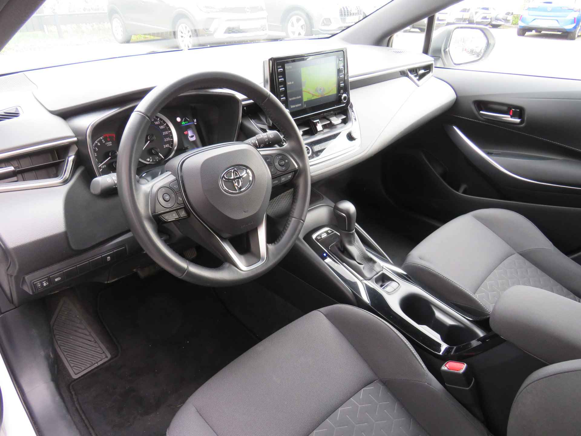 Toyota Corolla Touring Sports 1.8 Automaat Hybrid Active navi/clima/16"LM /cruise/camera - 21/32