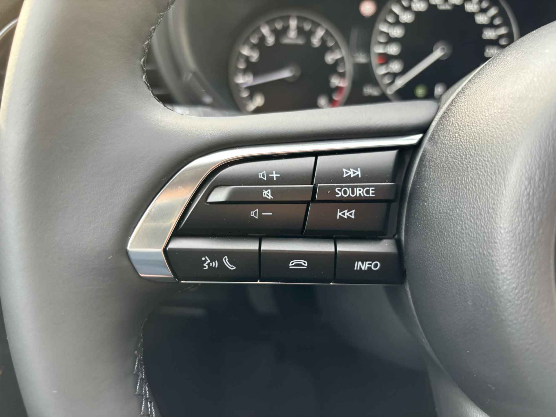 Mazda CX-30 2.0 e-SkyActiv-G M Hybrid Nagisa Automaat | BOSE | ALL SEASON BANDEN | DEMOVOORDEEL! | - 17/37