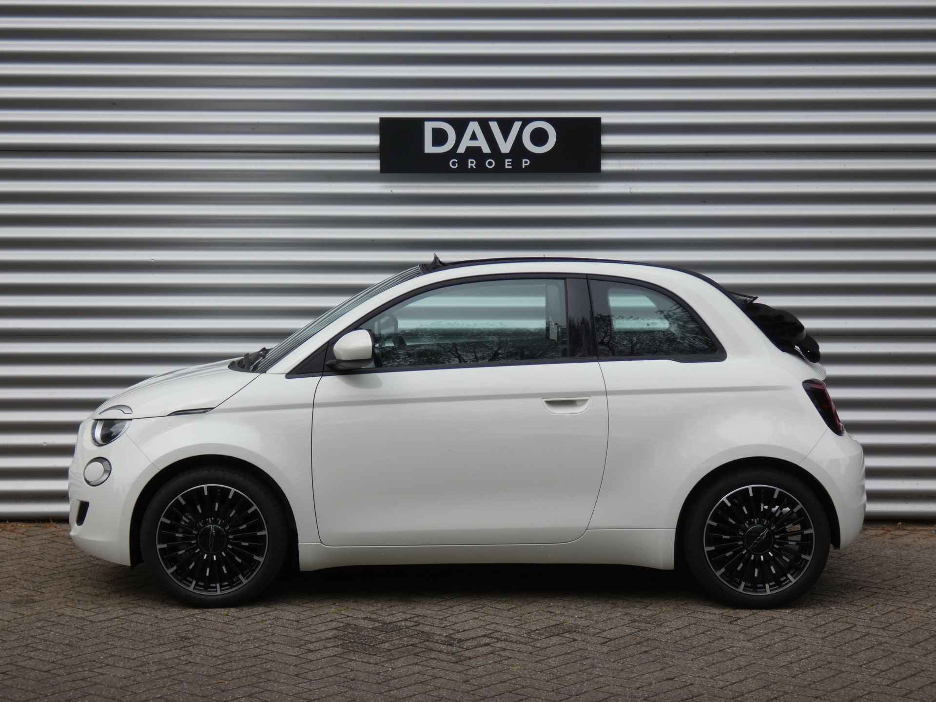 Fiat 500E C Icon 42 kWh ! € 7.372,- VOORDEEL! | PACK CONVENIENCE & PACK COMFORT - 5/41