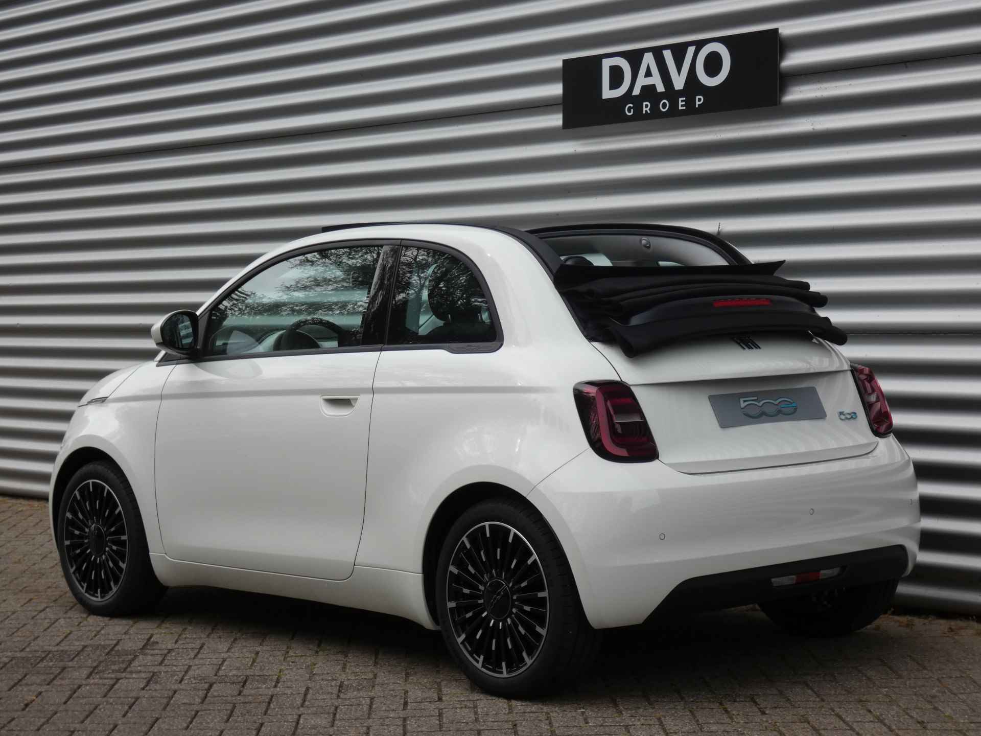 Fiat 500E C Icon 42 kWh ! € 7.872,- VOORDEEL! | PACK CONVENIENCE & PACK COMFORT - 6/41