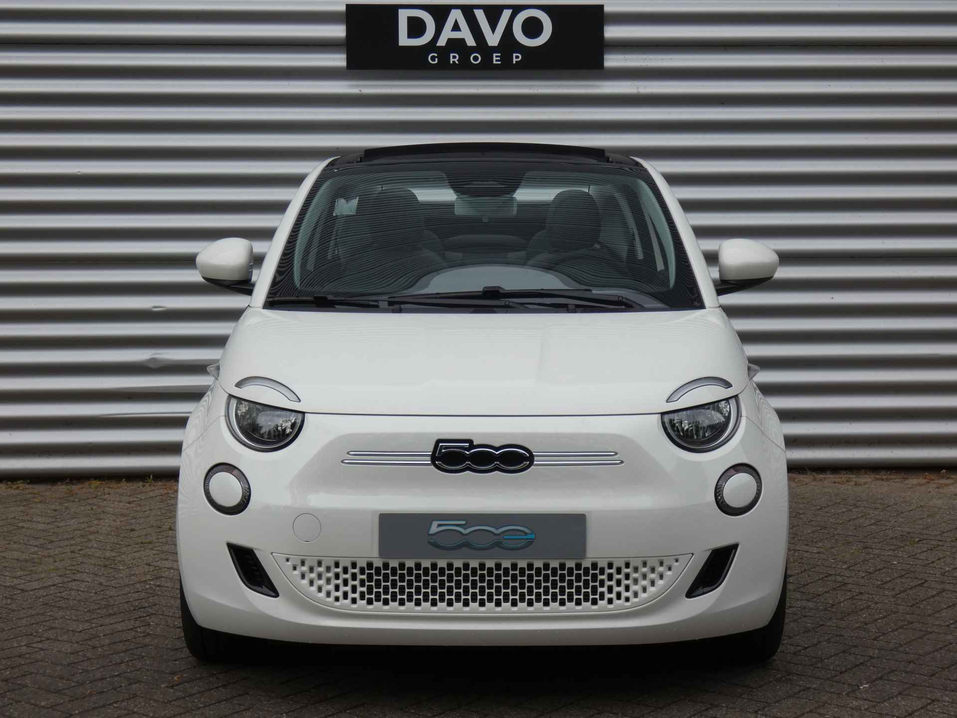 Fiat 500E C Icon 42 kWh ! € 7.372,- VOORDEEL! | PACK CONVENIENCE & PACK COMFORT - 38/41