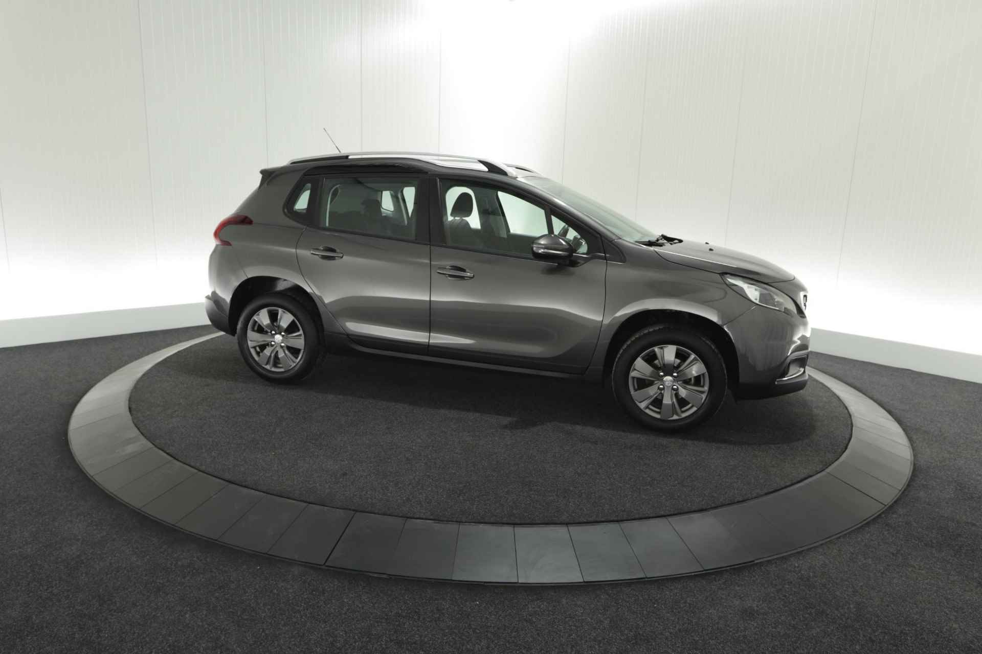 Peugeot 2008 PureTech 82 Signature | Camera | Apple Carplay | Parkeersensoren  | 30.000km - 7/66