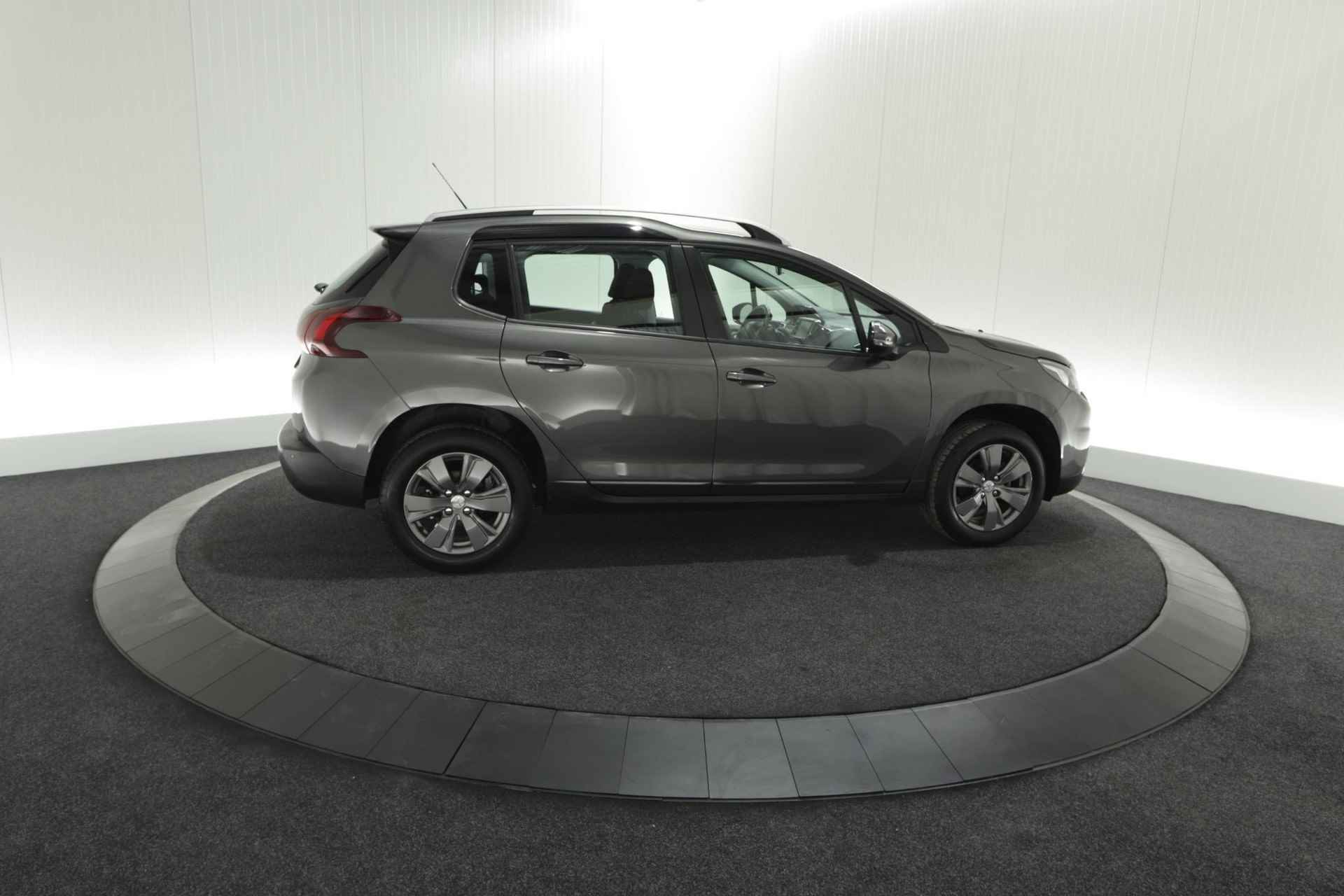 Peugeot 2008 PureTech 82 Signature | Camera | Apple Carplay | Parkeersensoren  | 30.000km - 8/66