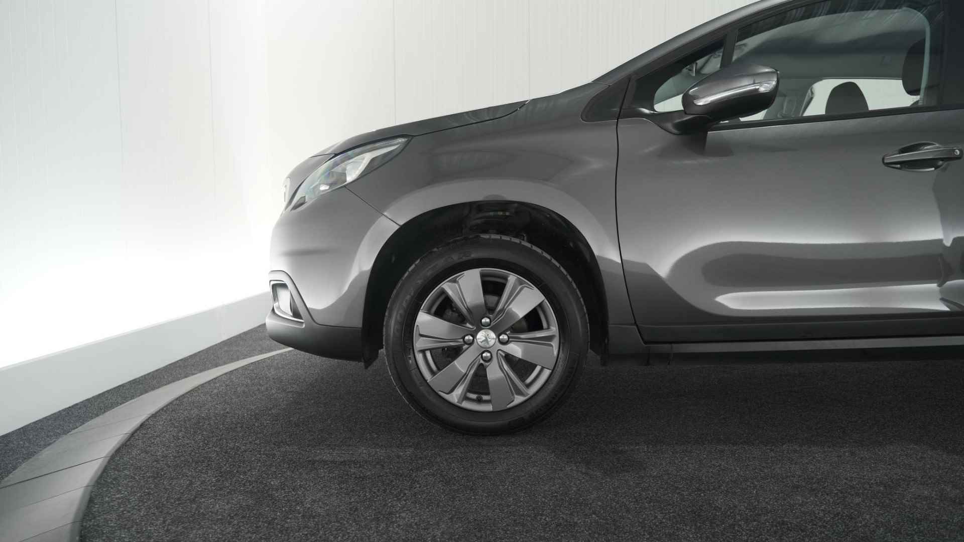 Peugeot 2008 PureTech 82 Signature | Camera | Apple Carplay | Parkeersensoren  | 30.000km - 18/66