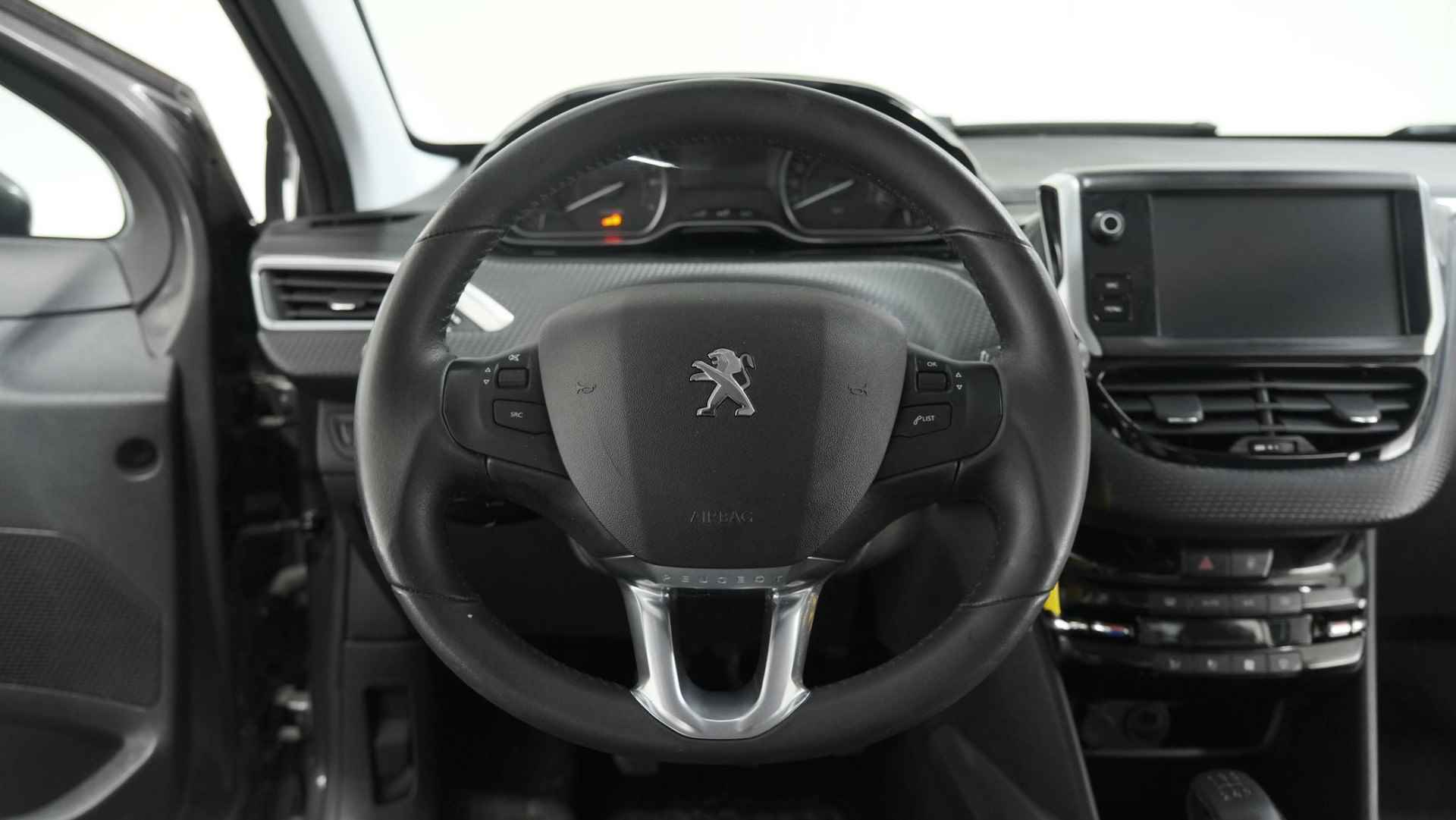 Peugeot 2008 PureTech 82 Signature | Camera | Apple Carplay | Parkeersensoren  | 30.000km - 23/66