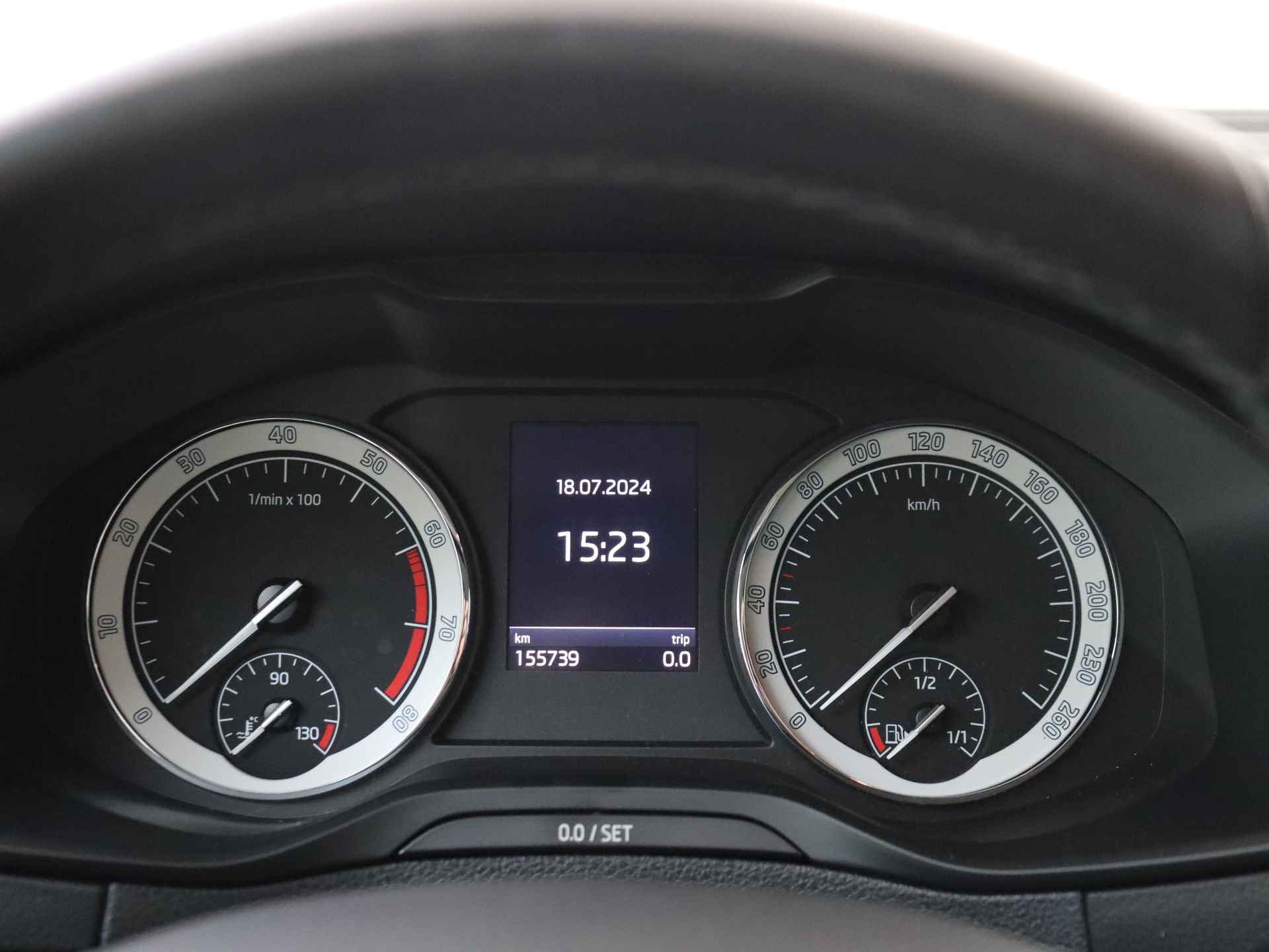 Škoda Karoq 1.5 TSI ACT Ambition Business | Navigatie | Climate Control - 8/32