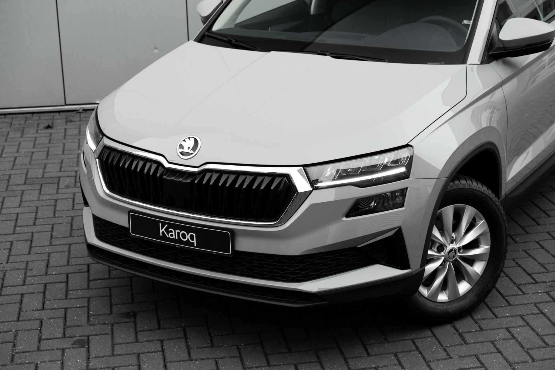 Škoda Karoq 1.0 TSI 115PK Business Edition | Camera | Extra Fabrieksgarantie | Virtual Cockpit | Navigatie | Draadloos Opladen | App-Connect - 16/57