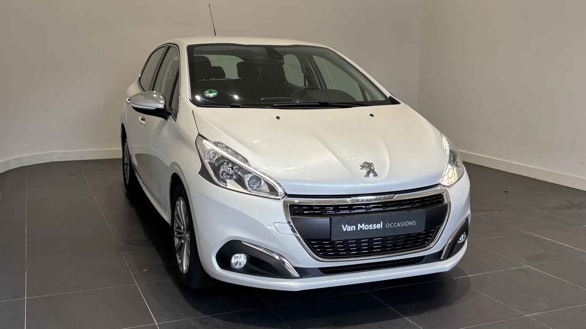 Peugeot 208 1.2 PureTech Allure | Camera | Parkeersensoren | Lichtmetalen velgen - 3/23