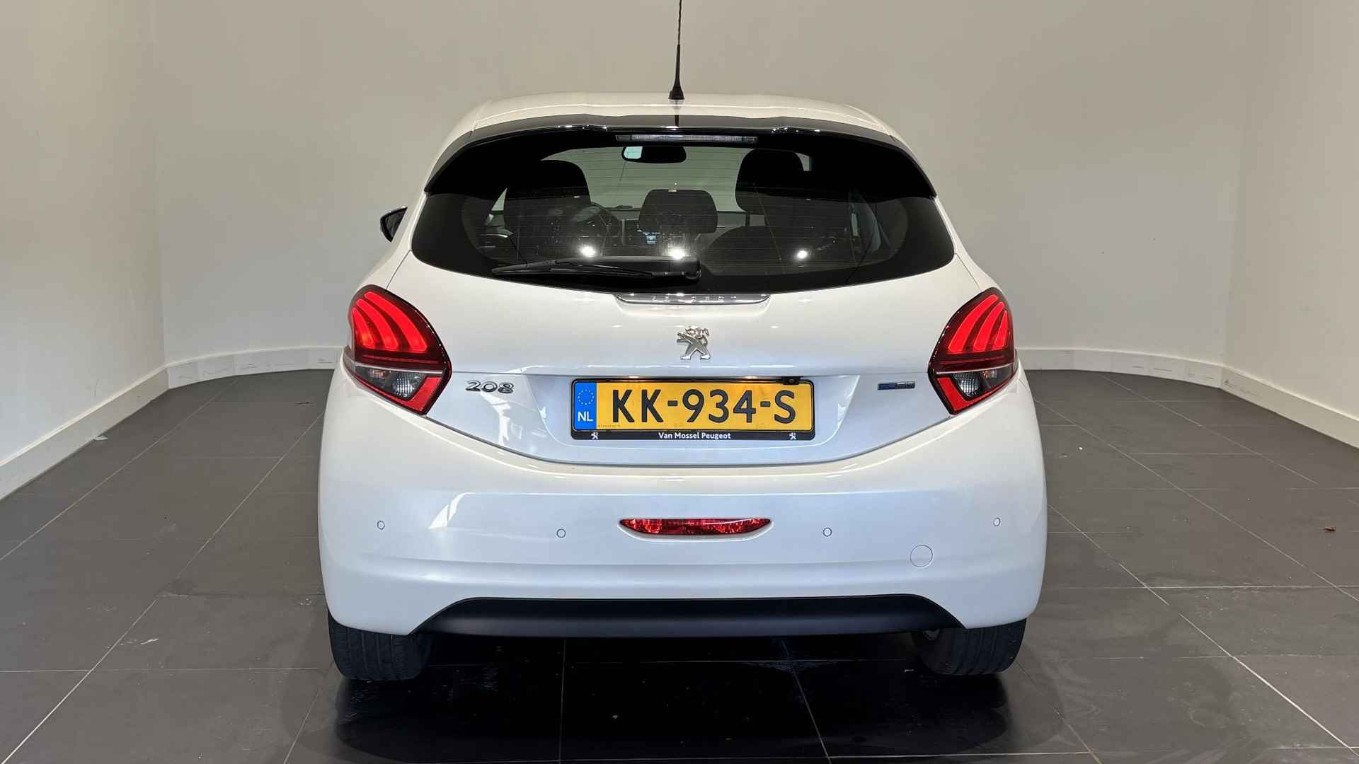 Peugeot 208 1.2 PureTech Allure | Camera | Parkeersensoren | Lichtmetalen velgen - 6/23