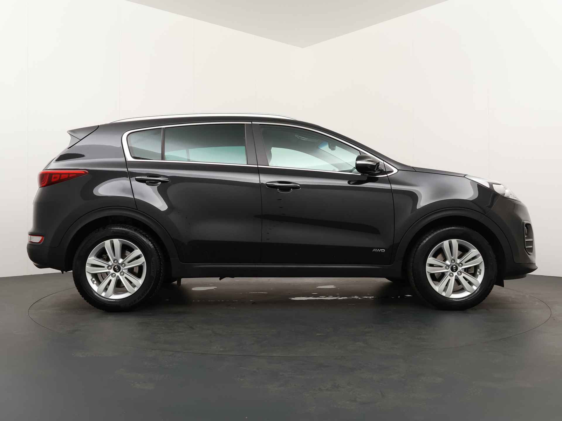 Kia Sportage 1.6 T-GDI Automaat 4WD DynamicLine | 1.600 kg trekgewicht | Trekhaak - Navigatie  - Climate Control - 12 maanden BOVAG garantie - 9/45