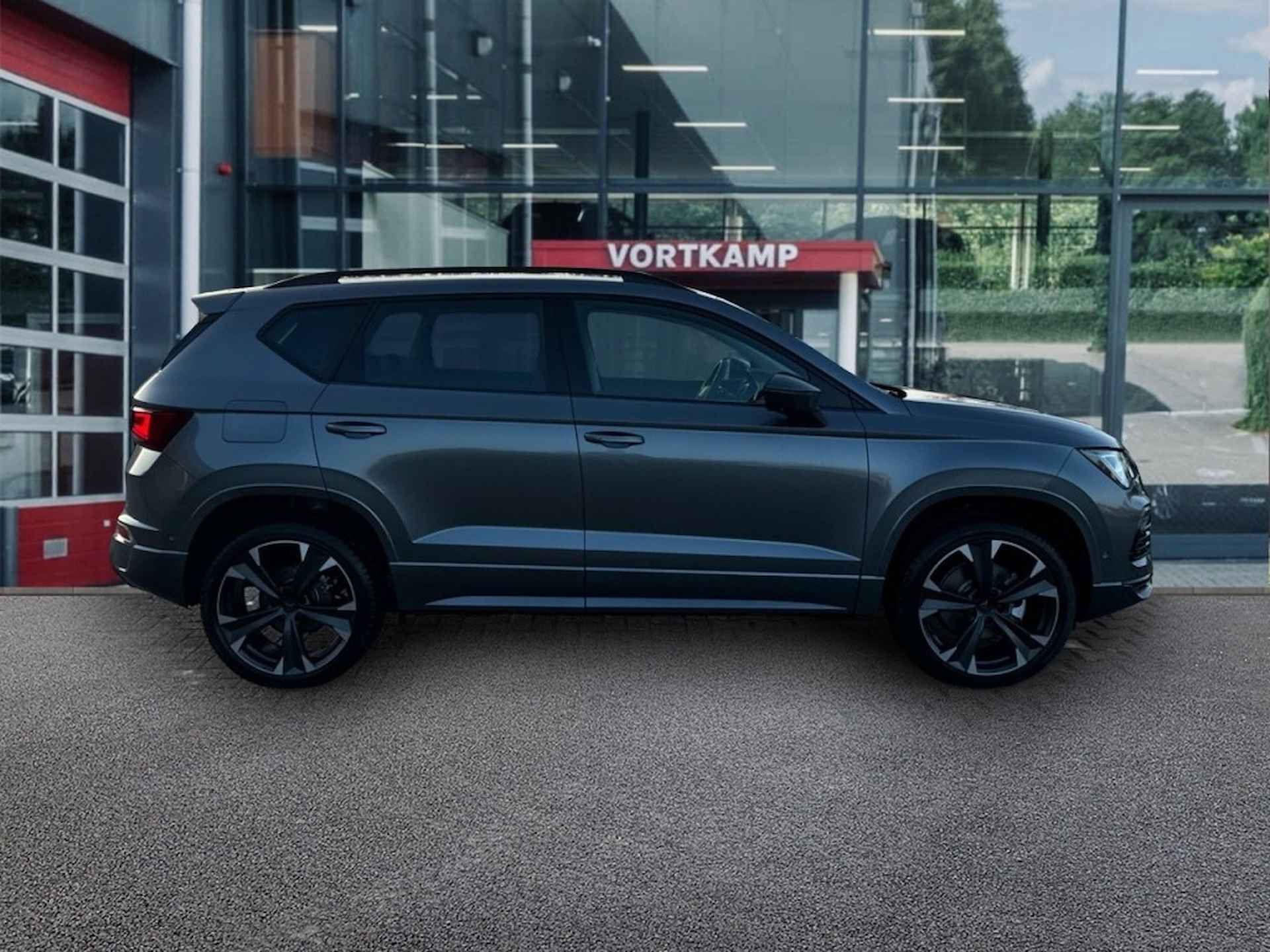 CUPRA Ateca 1.5 TSI DSG PANO-DAK/CAMERA/NAVI/ACC/STOELVERW/E-KLEP - 4/26