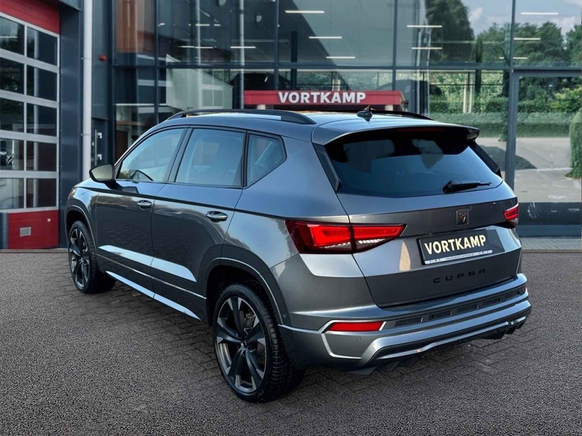 CUPRA Ateca 1.5 TSI DSG PANO-DAK/CAMERA/NAVI/ACC/STOELVERW/E-KLEP - 7/26