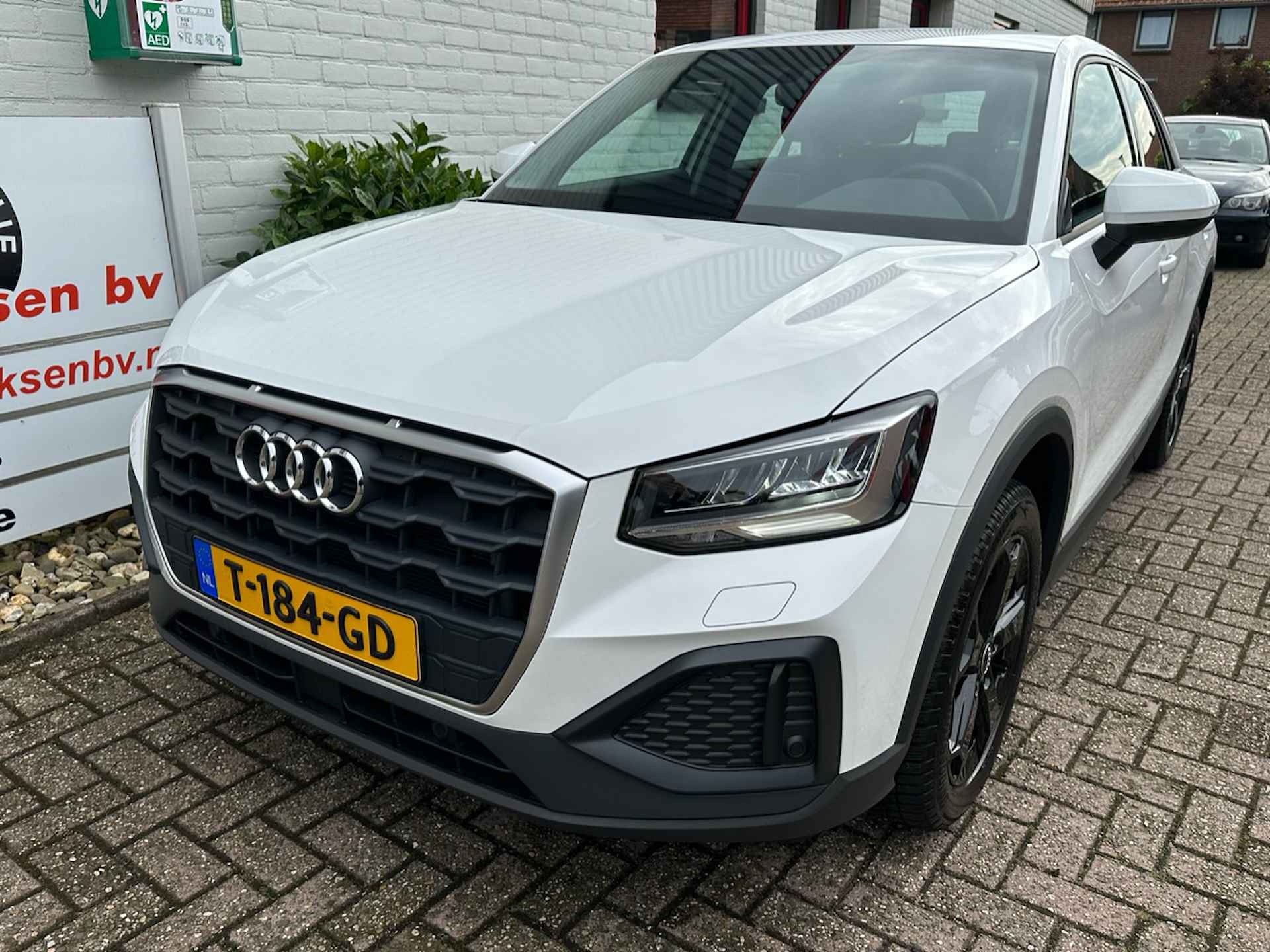 Audi Q2 35 TFSI 150pk Pro Line/ Rijklaarprijs/ Apple Carplay/ Parkeersensoren voor + achter/ Cruise control/ Led koplampen/ 1 Eigenaar/ Origineel NL/ NAP - 31/37