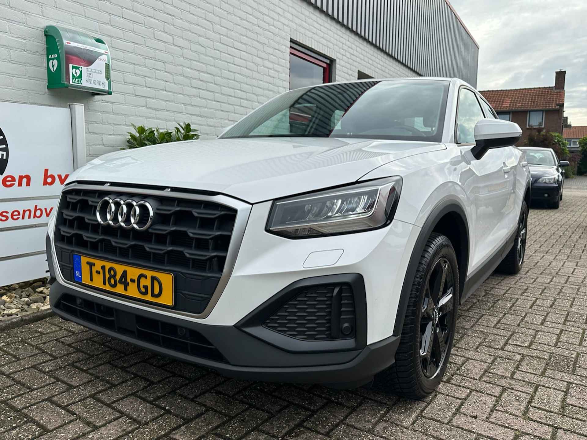 Audi Q2 35 TFSI 150pk Pro Line/ Rijklaarprijs/ Apple Carplay/ Parkeersensoren voor + achter/ Cruise control/ Led koplampen/ 1 Eigenaar/ Origineel NL/ NAP - 32/37