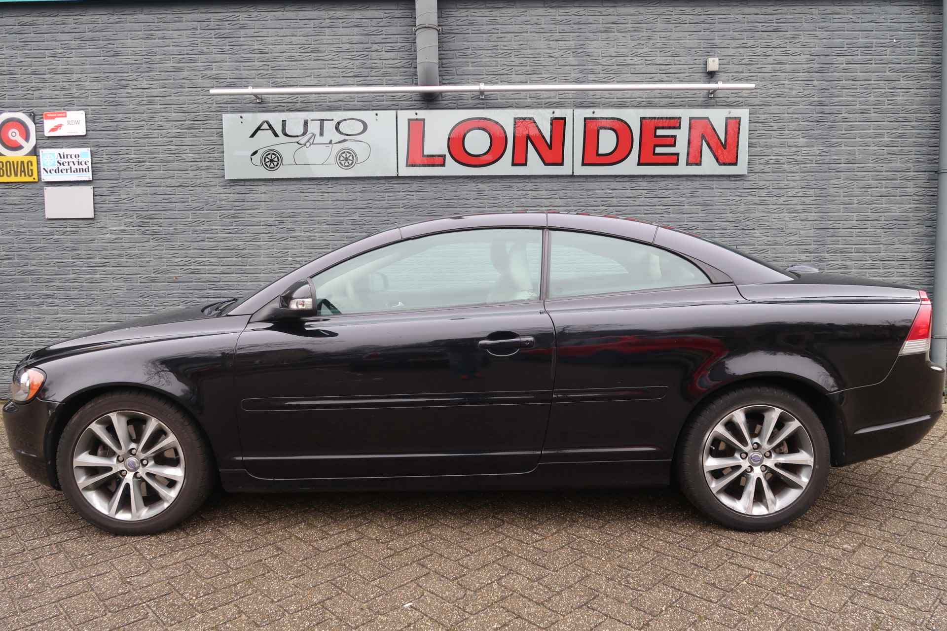 Volvo C70 Convertible 2.4 D5 Summum Zeer nette complete en goed onderhouden auto distributie vervangen - 16/33