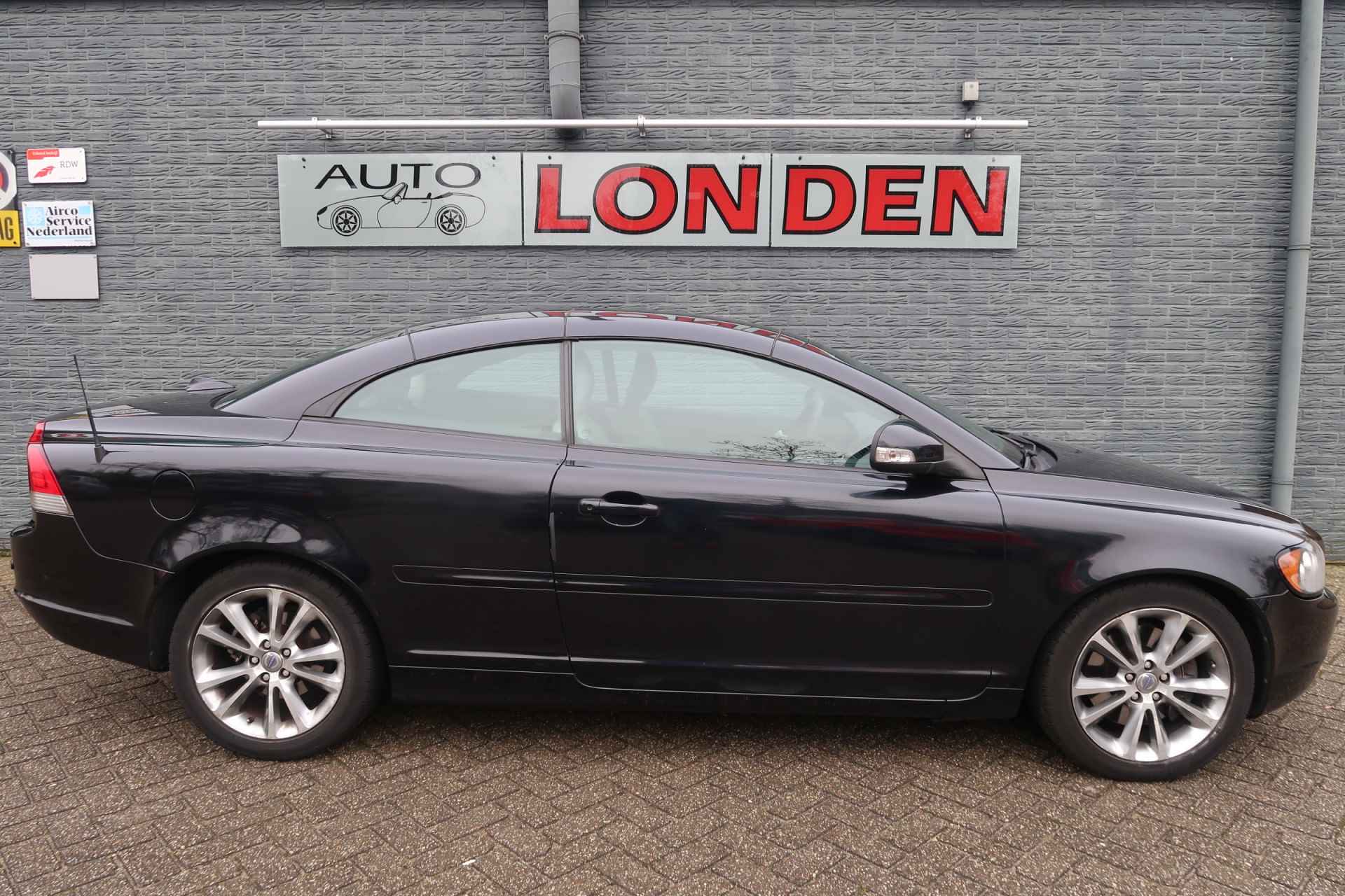 Volvo C70 Convertible 2.4 D5 Summum Zeer nette complete en goed onderhouden auto distributie vervangen - 5/33