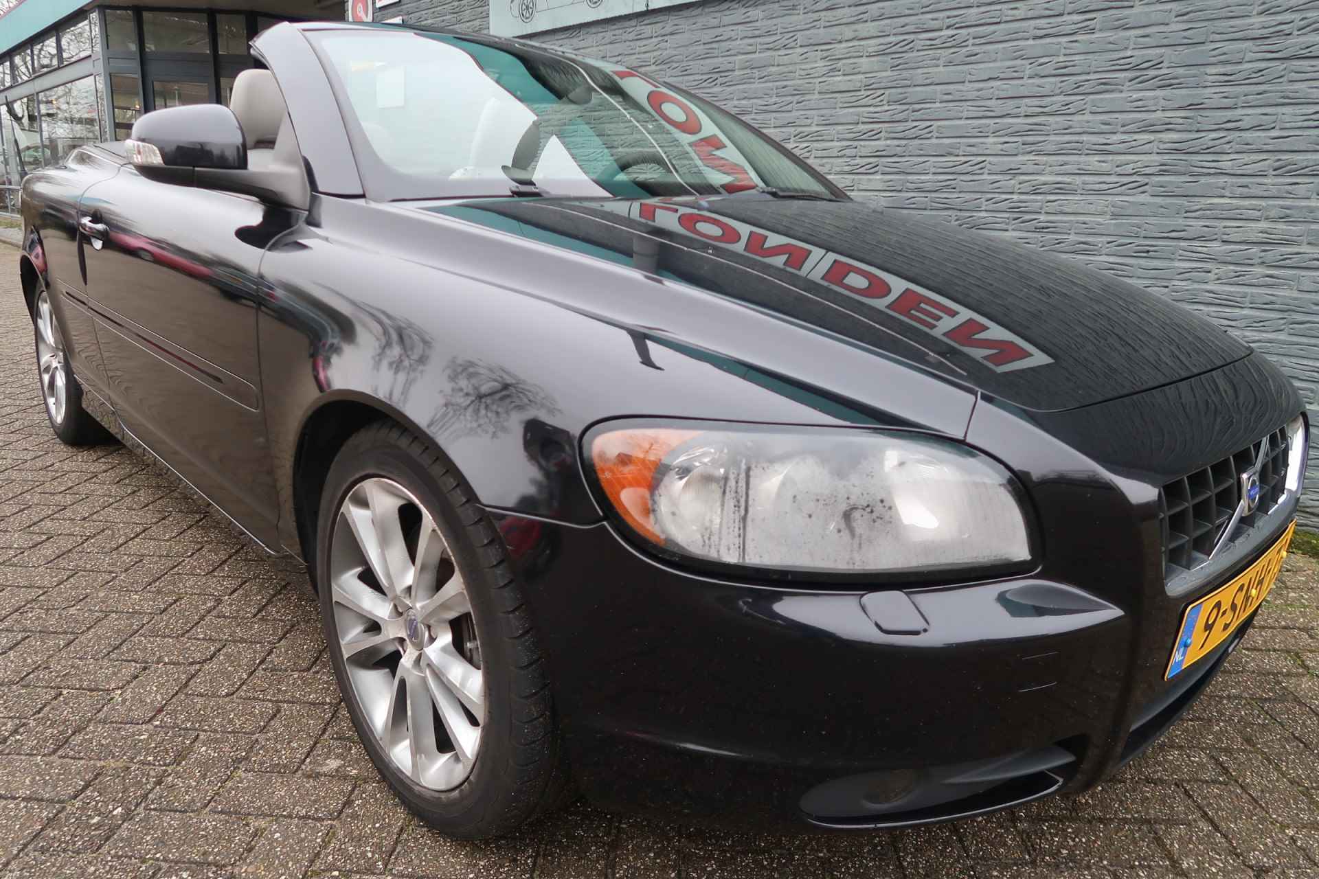 Volvo C70 Convertible 2.4 D5 Summum Zeer nette complete en goed onderhouden auto distributie vervangen - 9/33