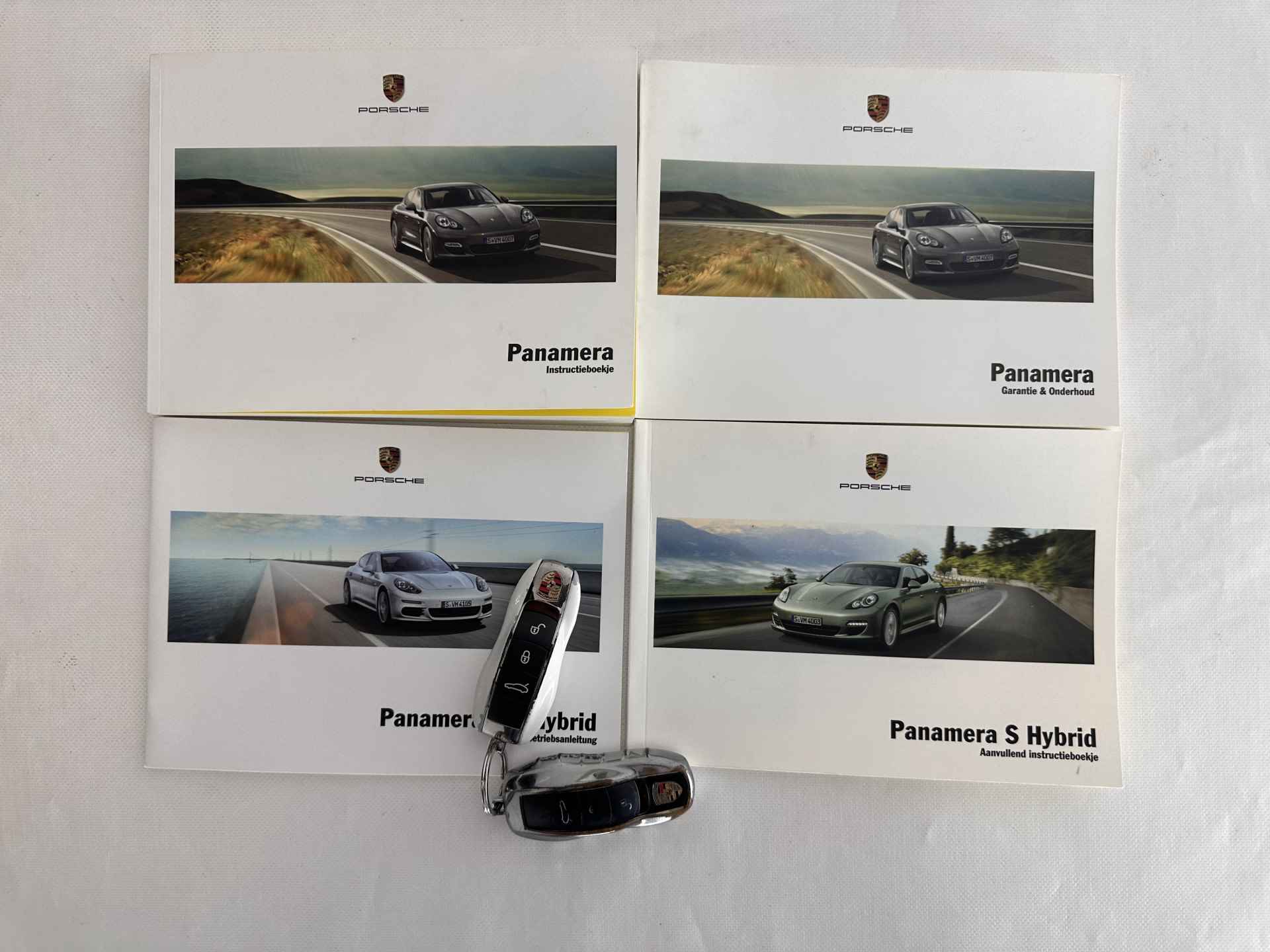 Porsche Panamera 3.0 S E-Hybrid *CERAMIC-BRAKES | PANO | SPORT-CHRONO-PACK | FULL-LEATHER | BOSE-SOUND | XENON | MEMORY-PACK | SPORT-SEATS | CAMERA | AIR-SUSPENSION | SPORT-PADDLES | NAVI-FULLMAP | KEYLESS | 20''ALU* - 30/31