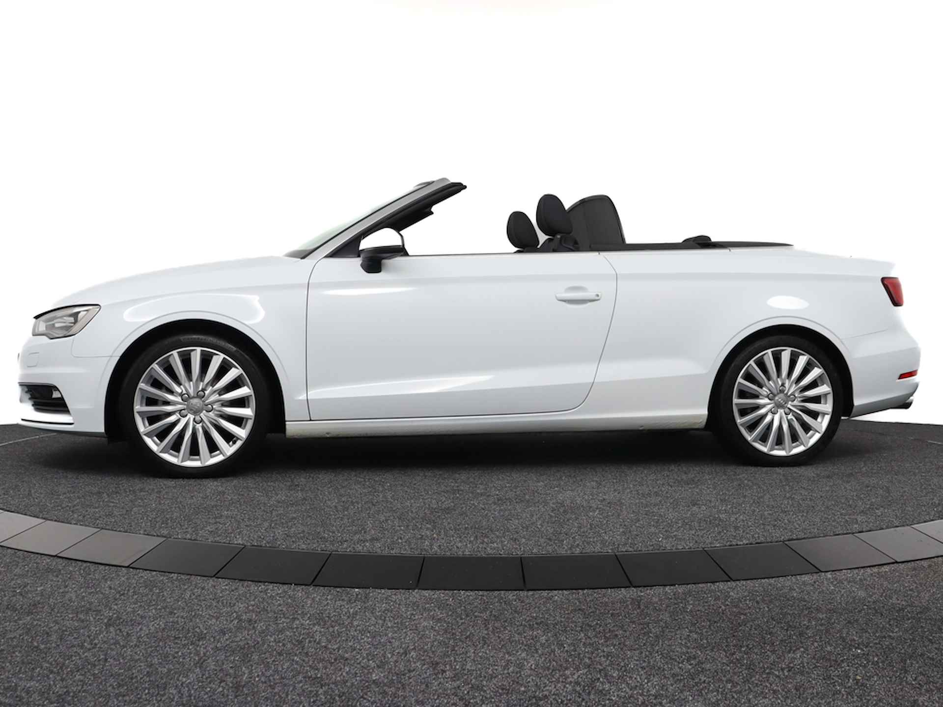 Audi A3 Cabriolet 1.4 TFSI Ambition Pro Line Plus | Gletsjer White, Orig.NL 100% onderhouden! | Navigatie | PDC | Cruise Control | Climatronic -RIJKLAAR - 4/54