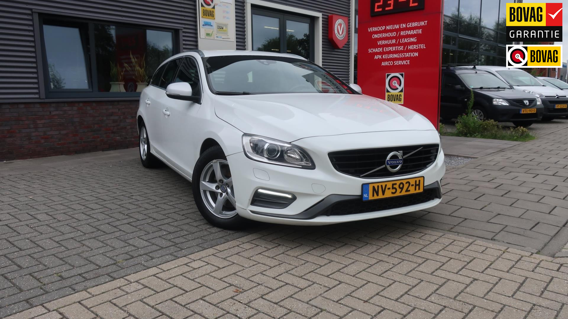 Volvo V60 2.0 T3 Nordic+