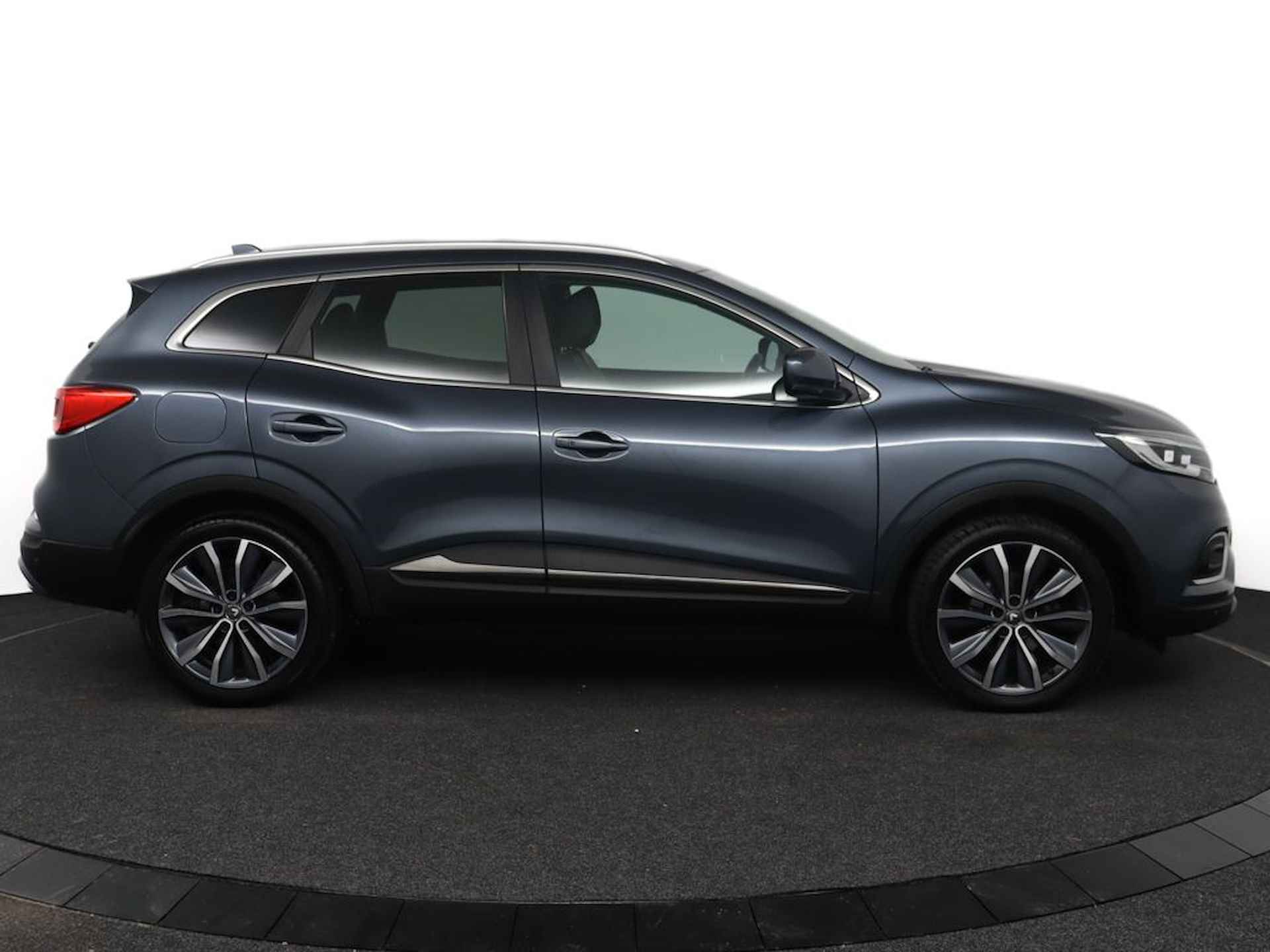 Renault Kadjar 1.3 TCe Intens - Airco - Navigatie - Camera - Stoelverwarming - Leder bekleding - LM-velgen - 12 maanden BOVAG-garantie - 9/78