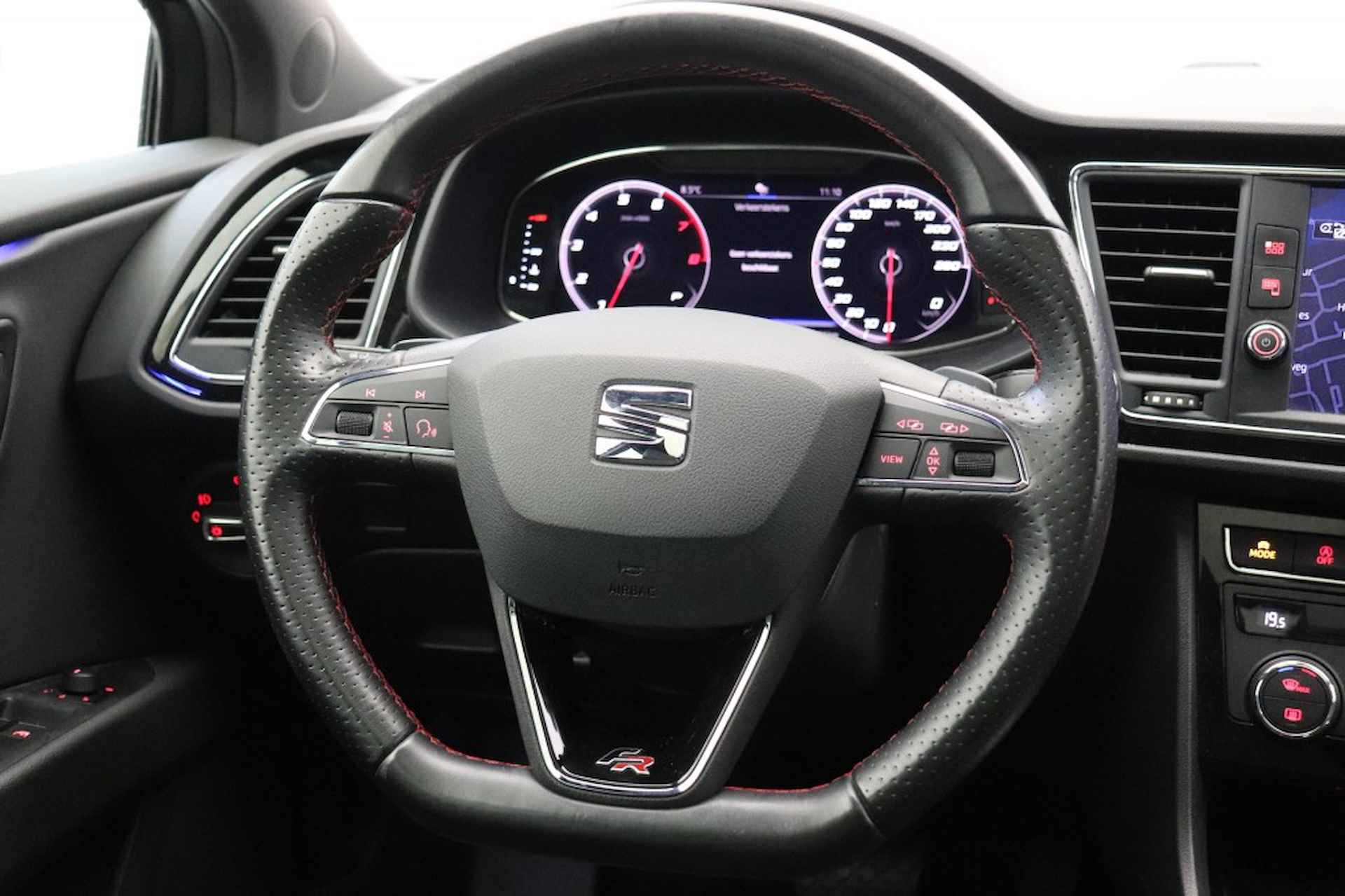 SEAT Leon 1.5 TSI FR Business Intense Automaat - Digital Cockpit, half lee - 11/29